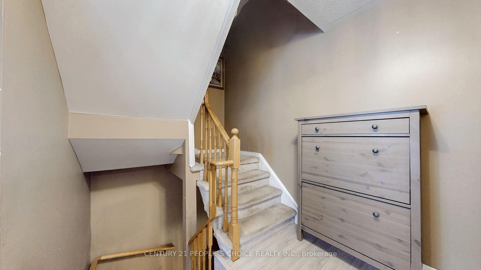 Photo 21 of Unit 136, 18 Clark Avenue, Vaughan, Crestwood-Springfarm-Yorkhill — HOMEH