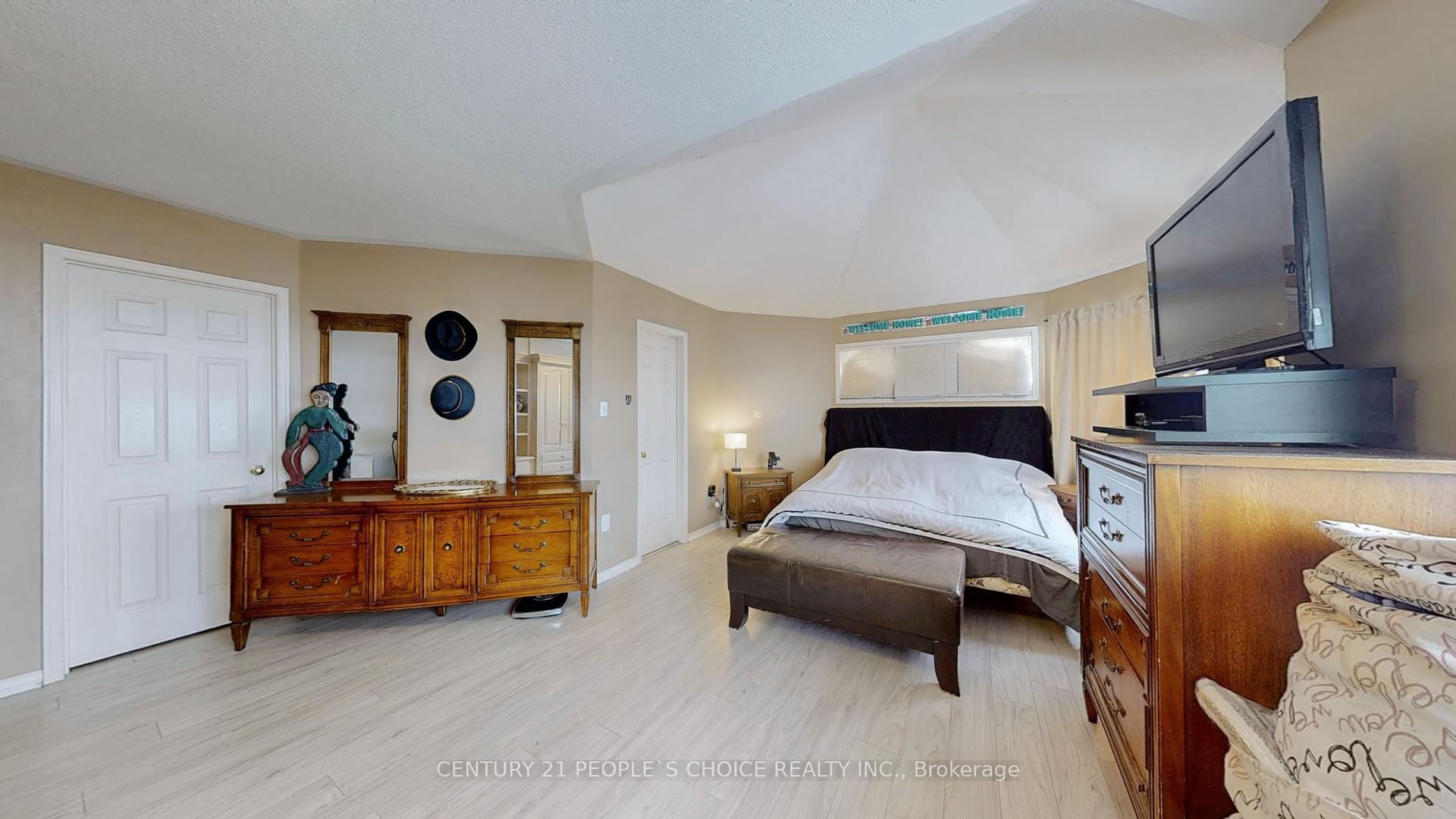 Photo 28 of Unit 136, 18 Clark Avenue, Vaughan, Crestwood-Springfarm-Yorkhill — HOMEH