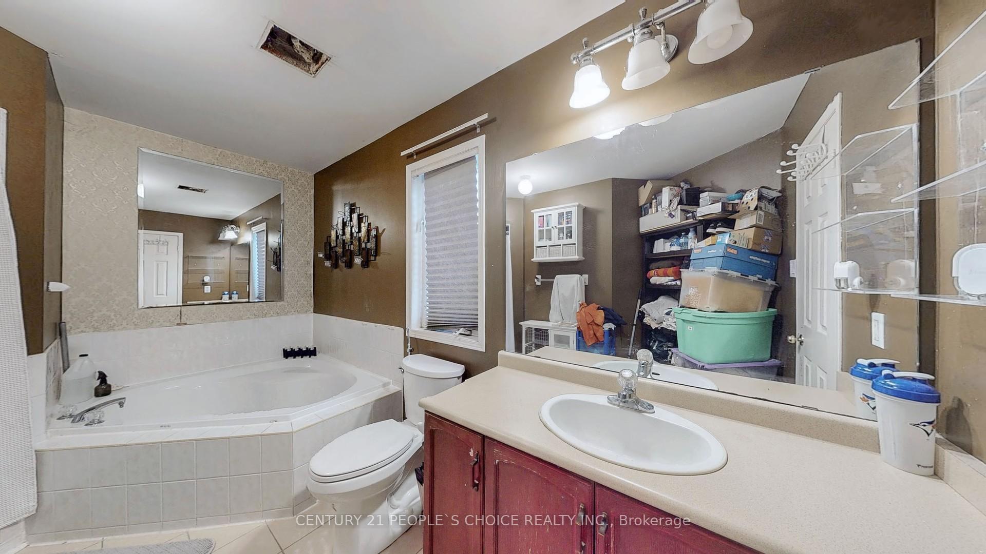 Photo 30 of Unit 136, 18 Clark Avenue, Vaughan, Crestwood-Springfarm-Yorkhill — HOMEH