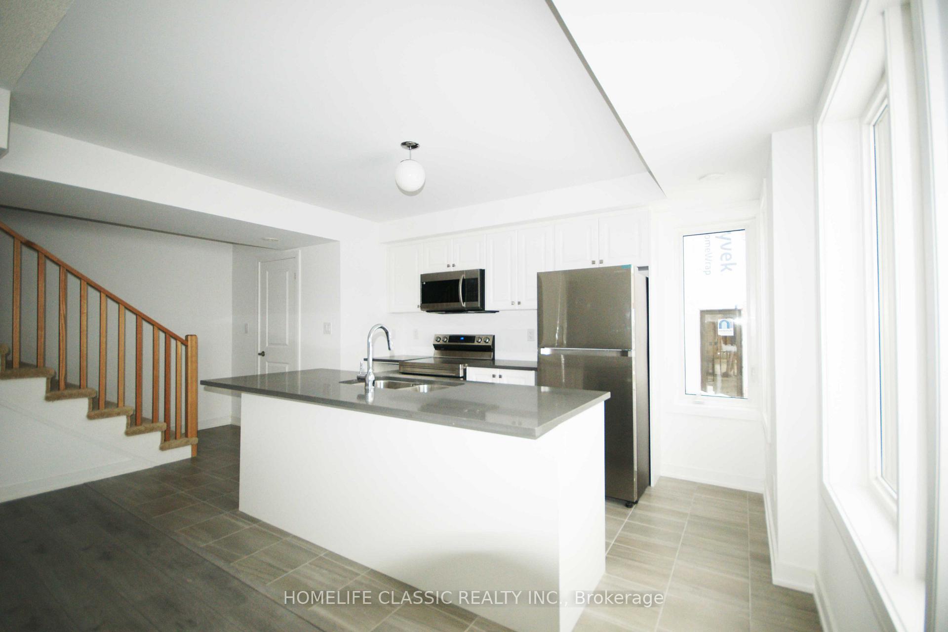 Photo 1 of Unit 113, 113 Appletree Lane, Barrie, Innis-Shore — HOMEH