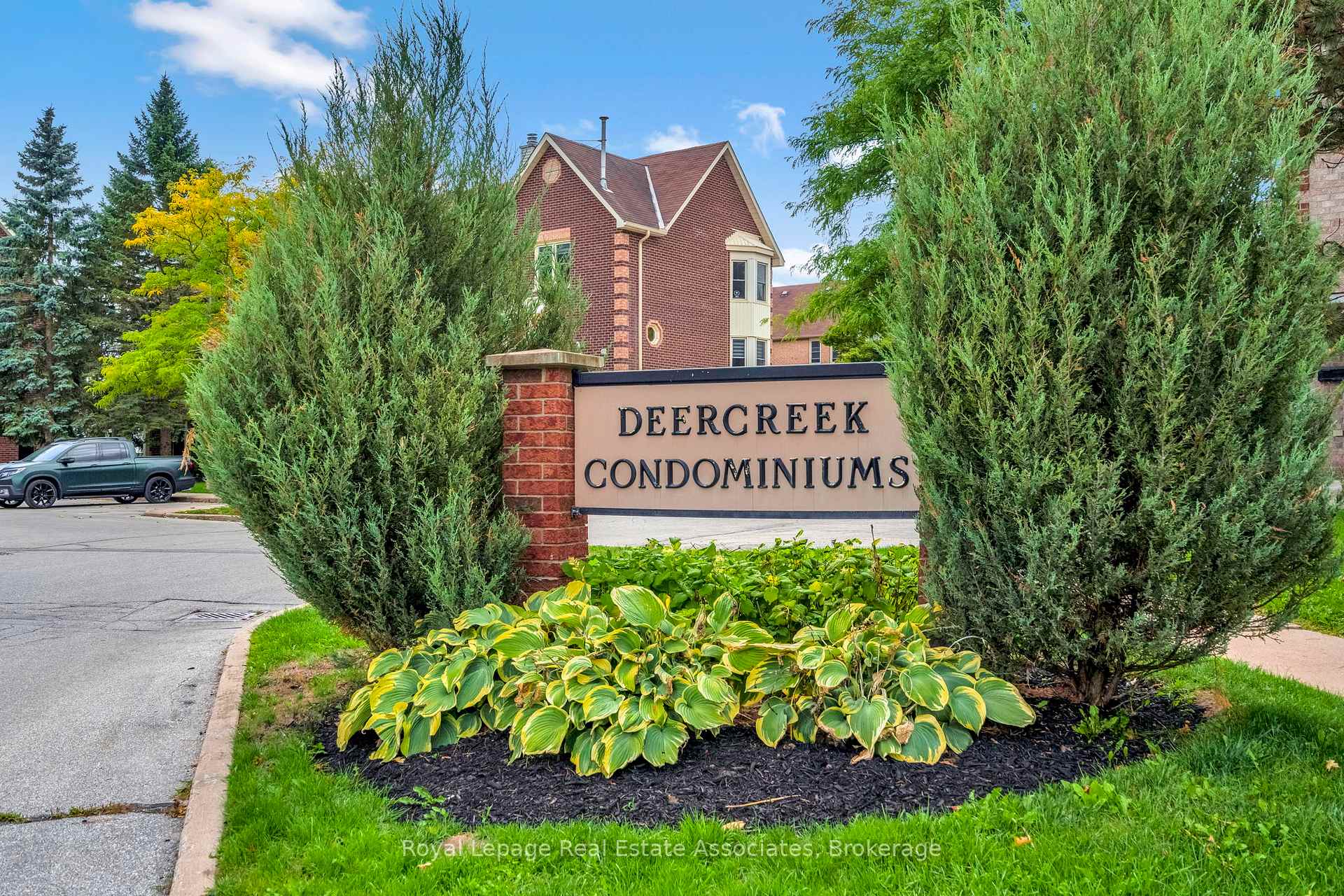 Front of Unit 2, 119 D'ambrosio Drive