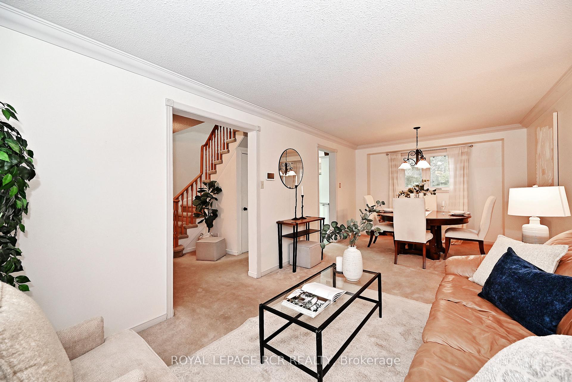 Photo 8 of 15 Meadowood Drive, Aurora, Hills of St Andrew — HOMEH