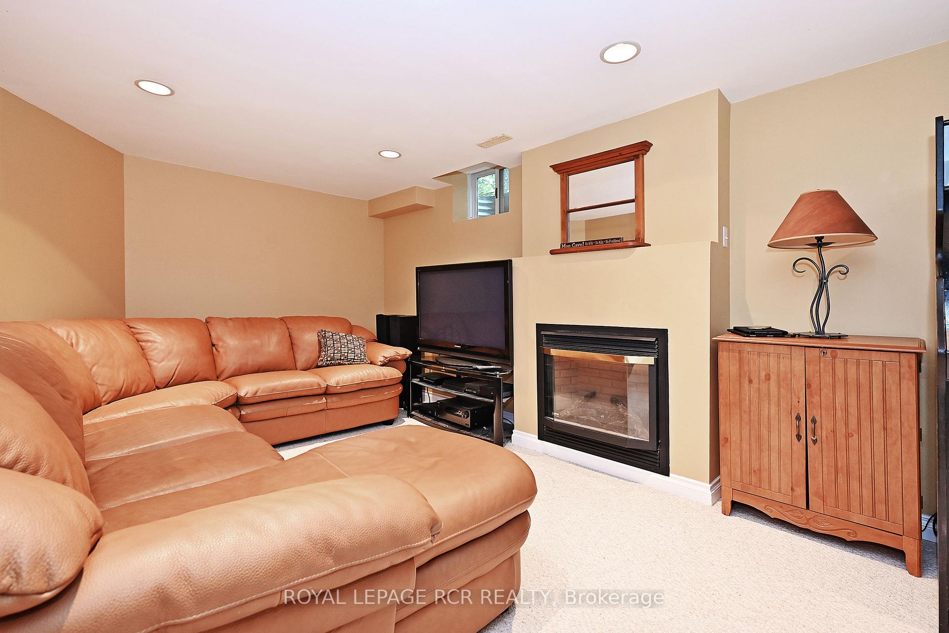 Photo 28 of 15 Meadowood Drive, Aurora, Hills of St Andrew — HOMEH