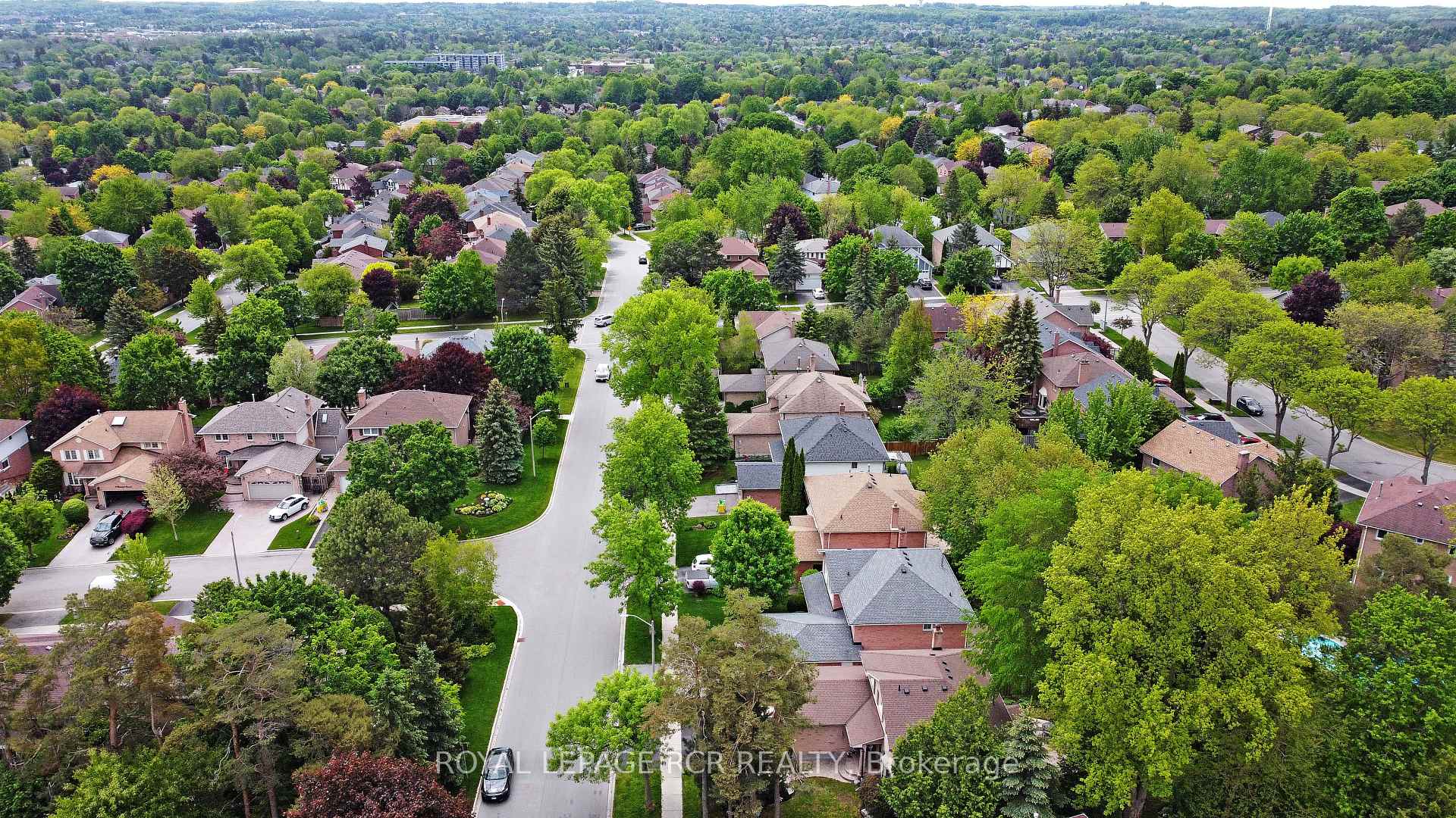 Photo 33 of 15 Meadowood Drive, Aurora, Hills of St Andrew — HOMEH