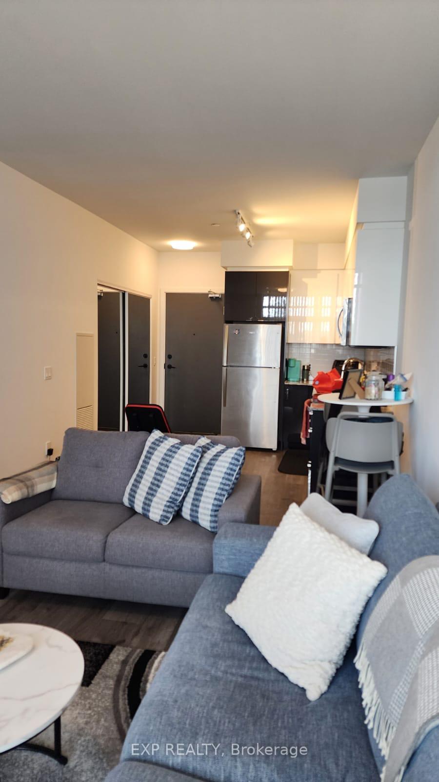 Photo 2 of Unit 520, 1010 Dundas Street, Whitby, Pringle Creek — HOMEH