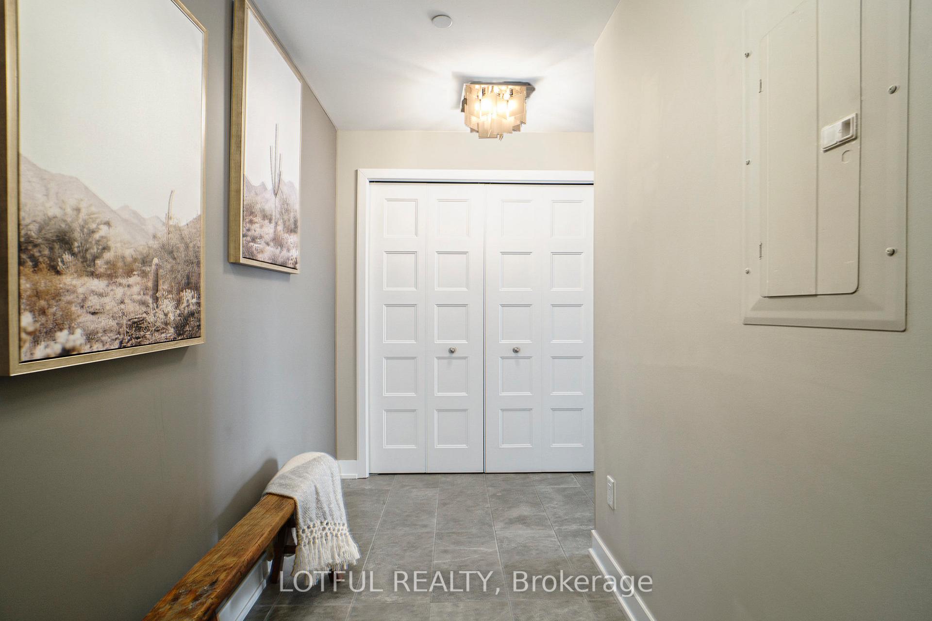 Photo 3 of Unit 809, 200 Inlet, Ottawa, Chatelaine Village — HOMEH