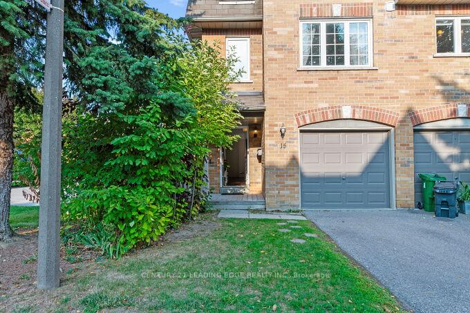 Photo 1 of Unit 15, 6400 Lawrence Avenue E, Scarborough, Rouge — HOMEH