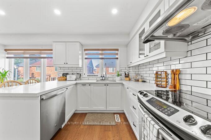 Photo 13 of Unit 15, 6400 Lawrence Avenue E, Scarborough, Rouge — HOMEH
