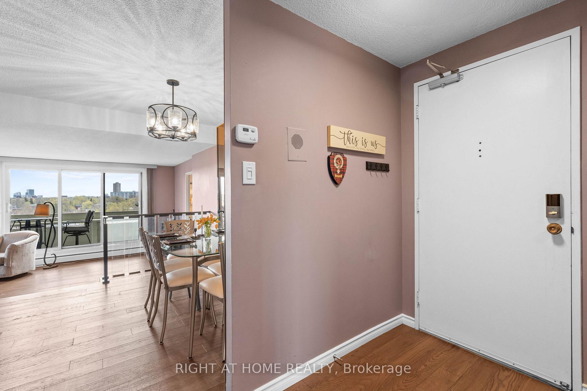 Photo 6 of Unit 1102, 1171 Ambleside Drive, Ottawa, Woodroffe — HOMEH