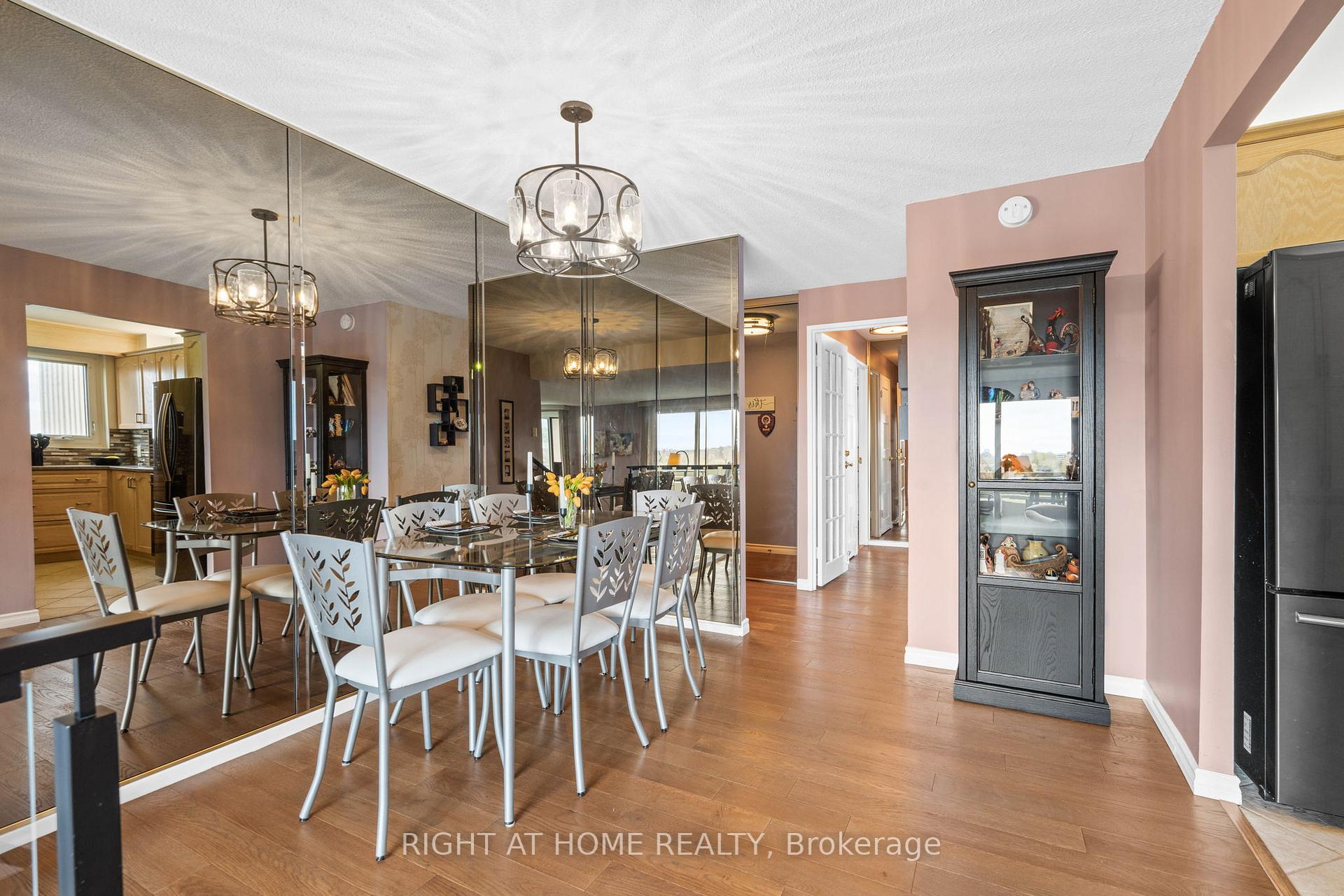 Photo 8 of Unit 1102, 1171 Ambleside Drive, Ottawa, Woodroffe — HOMEH