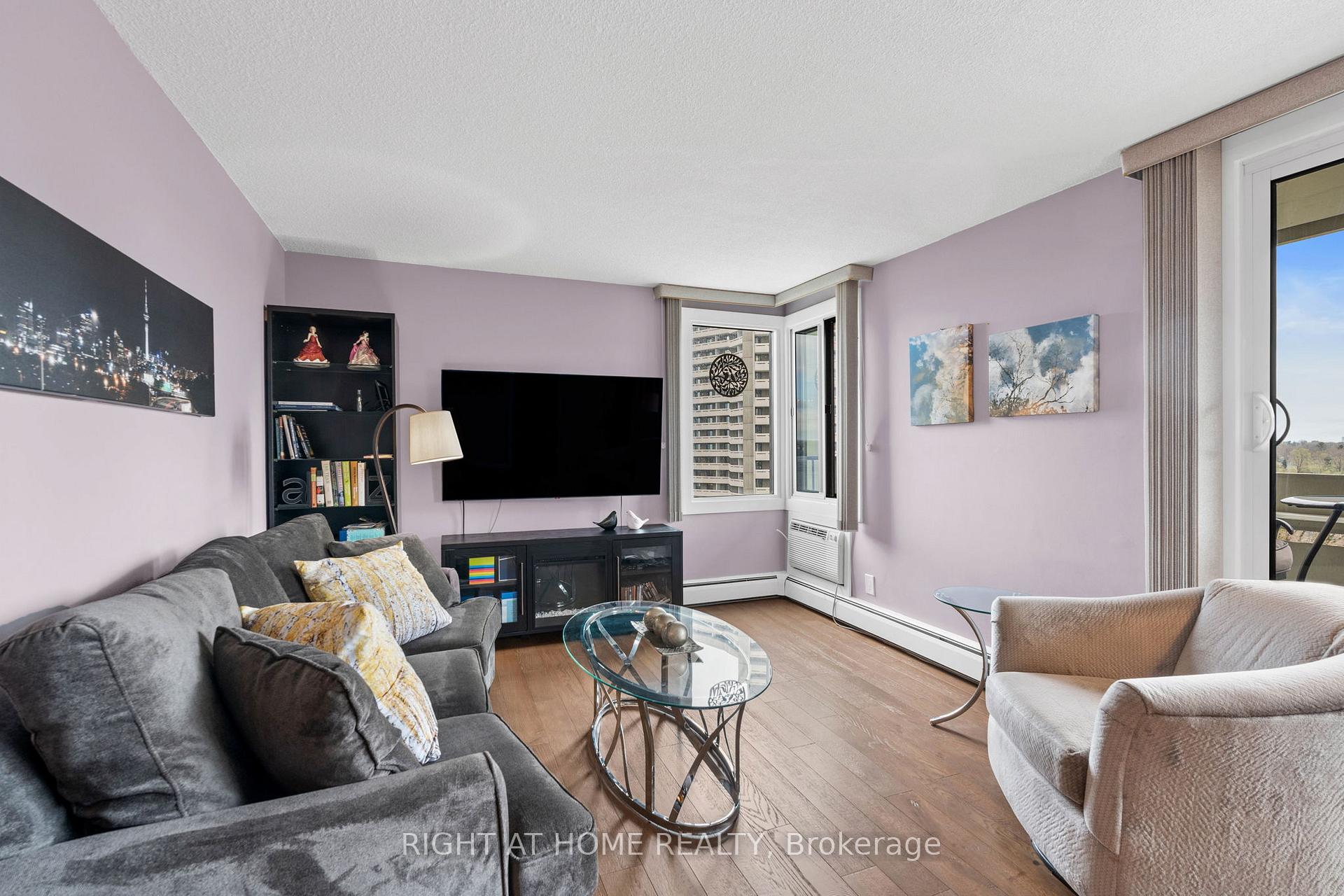 Photo 17 of Unit 1102, 1171 Ambleside Drive, Ottawa, Woodroffe — HOMEH