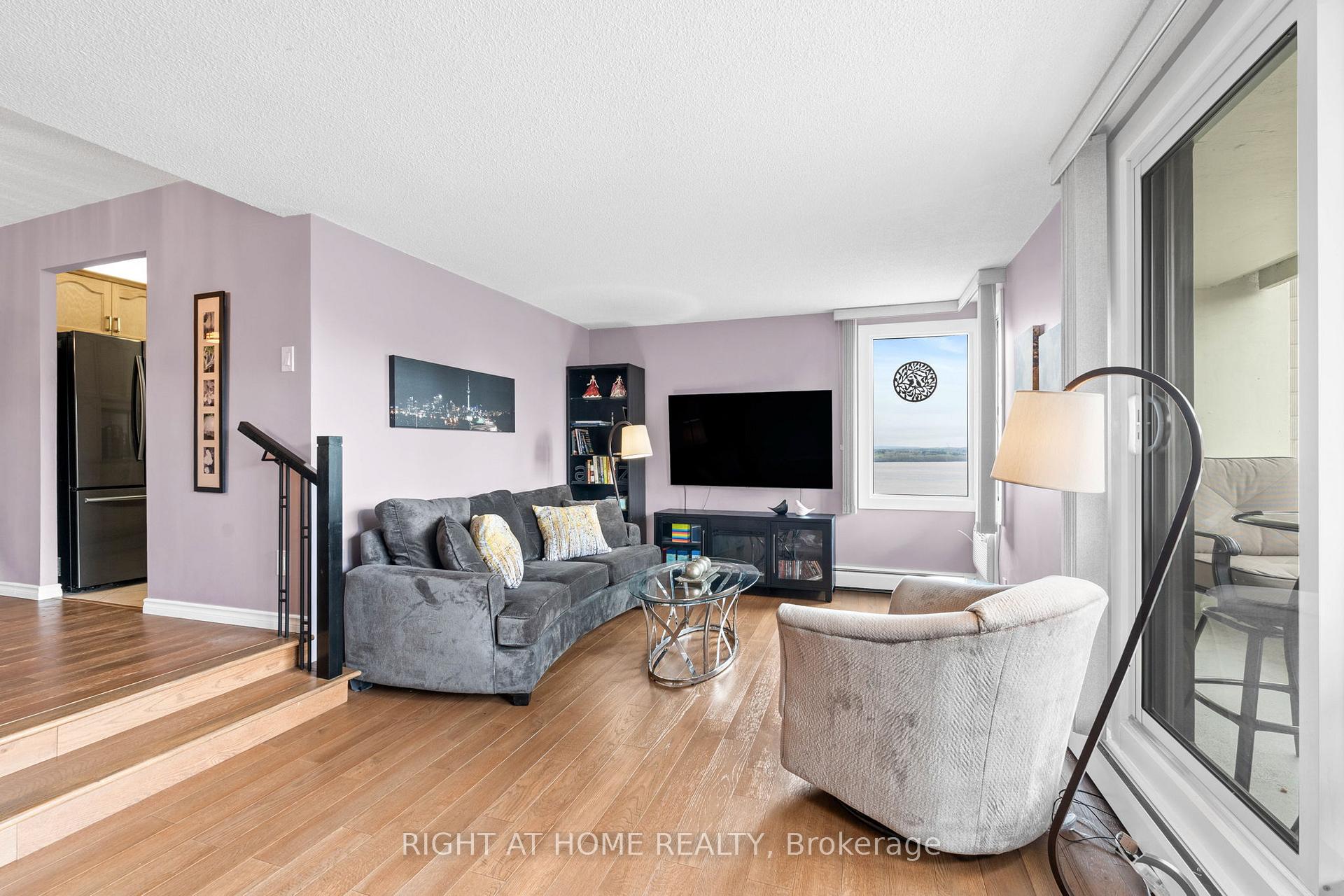 Photo 18 of Unit 1102, 1171 Ambleside Drive, Ottawa, Woodroffe — HOMEH