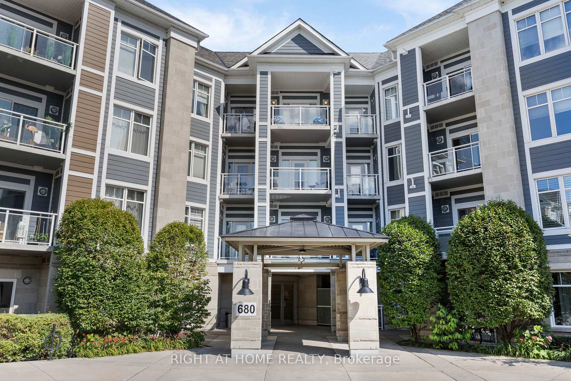 Photo 2 of Unit 412, 680 Gordon Street, Whitby, Port Whitby — HOMEH