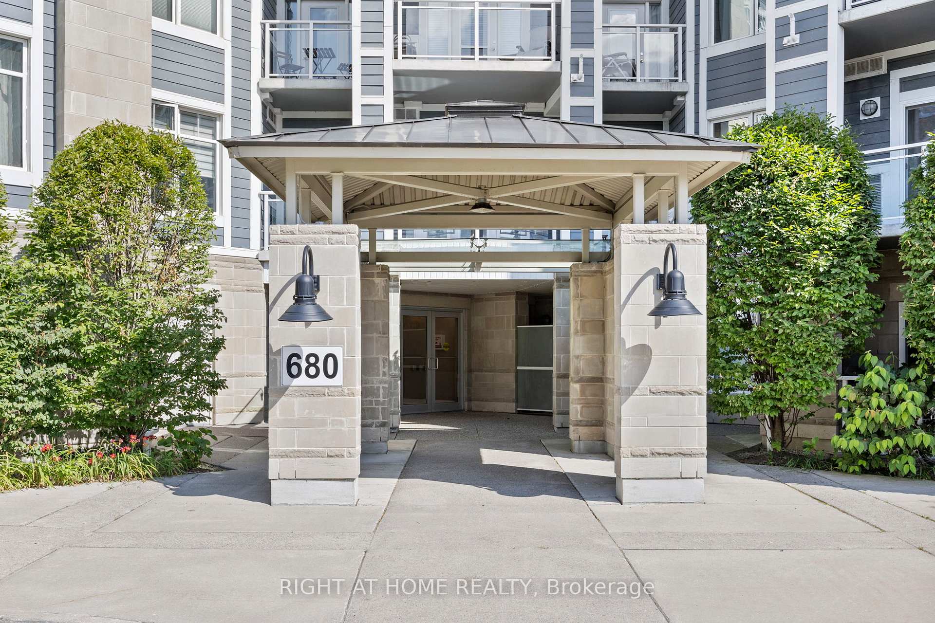 Photo 3 of Unit 412, 680 Gordon Street, Whitby, Port Whitby — HOMEH