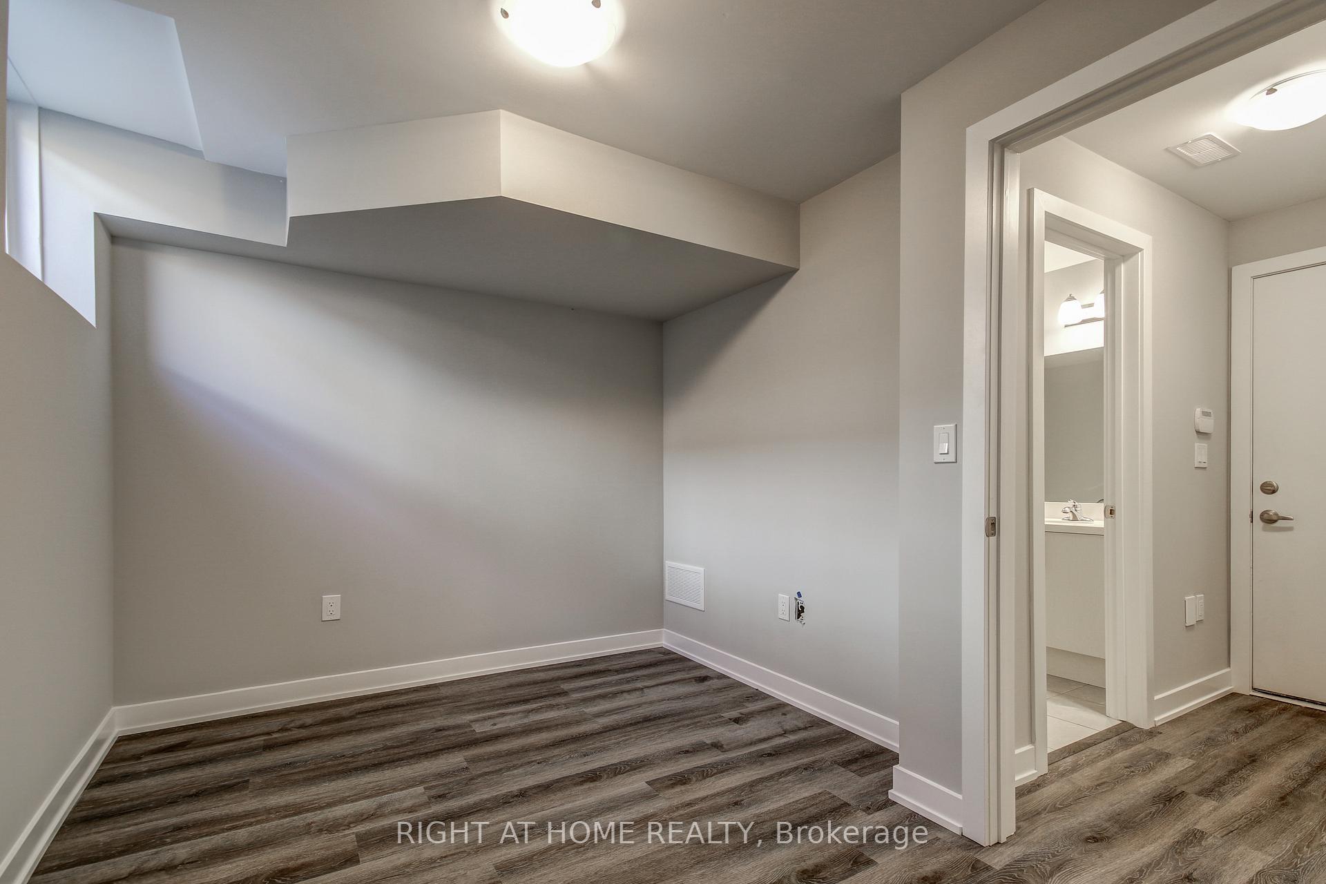 Photo 7 of Unit 13, 527 Shaver Road, Hamilton, Ancaster — HOMEH