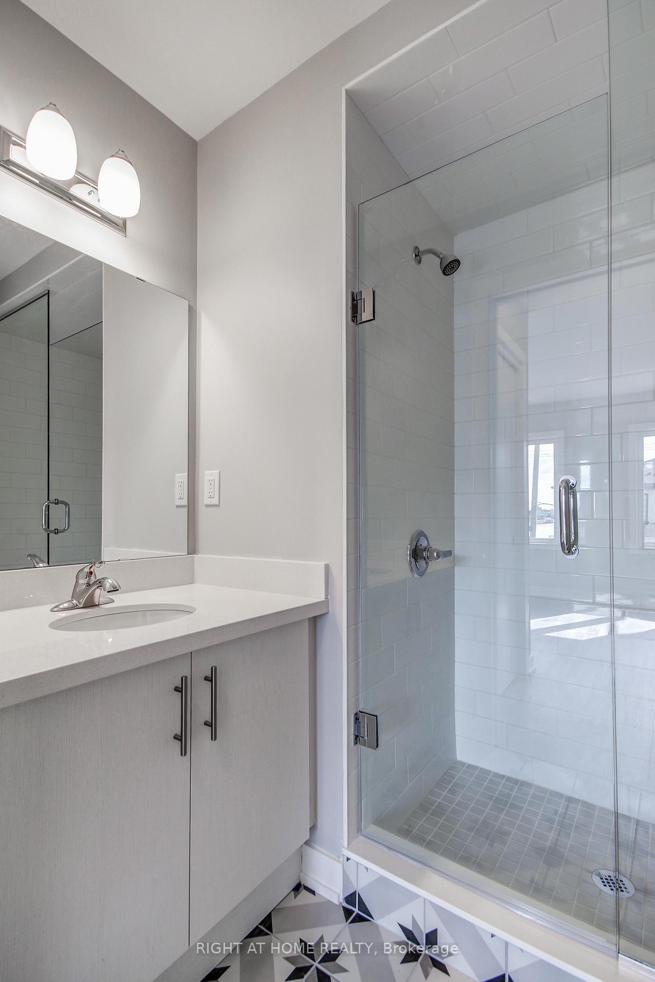 Photo 12 of Unit 13, 527 Shaver Road, Hamilton, Ancaster — HOMEH