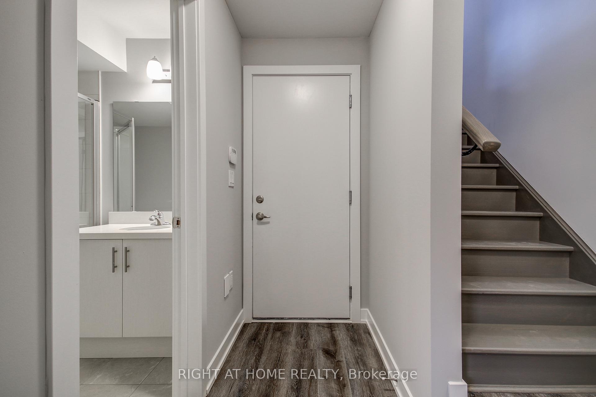 Photo 15 of Unit 13, 527 Shaver Road, Hamilton, Ancaster — HOMEH