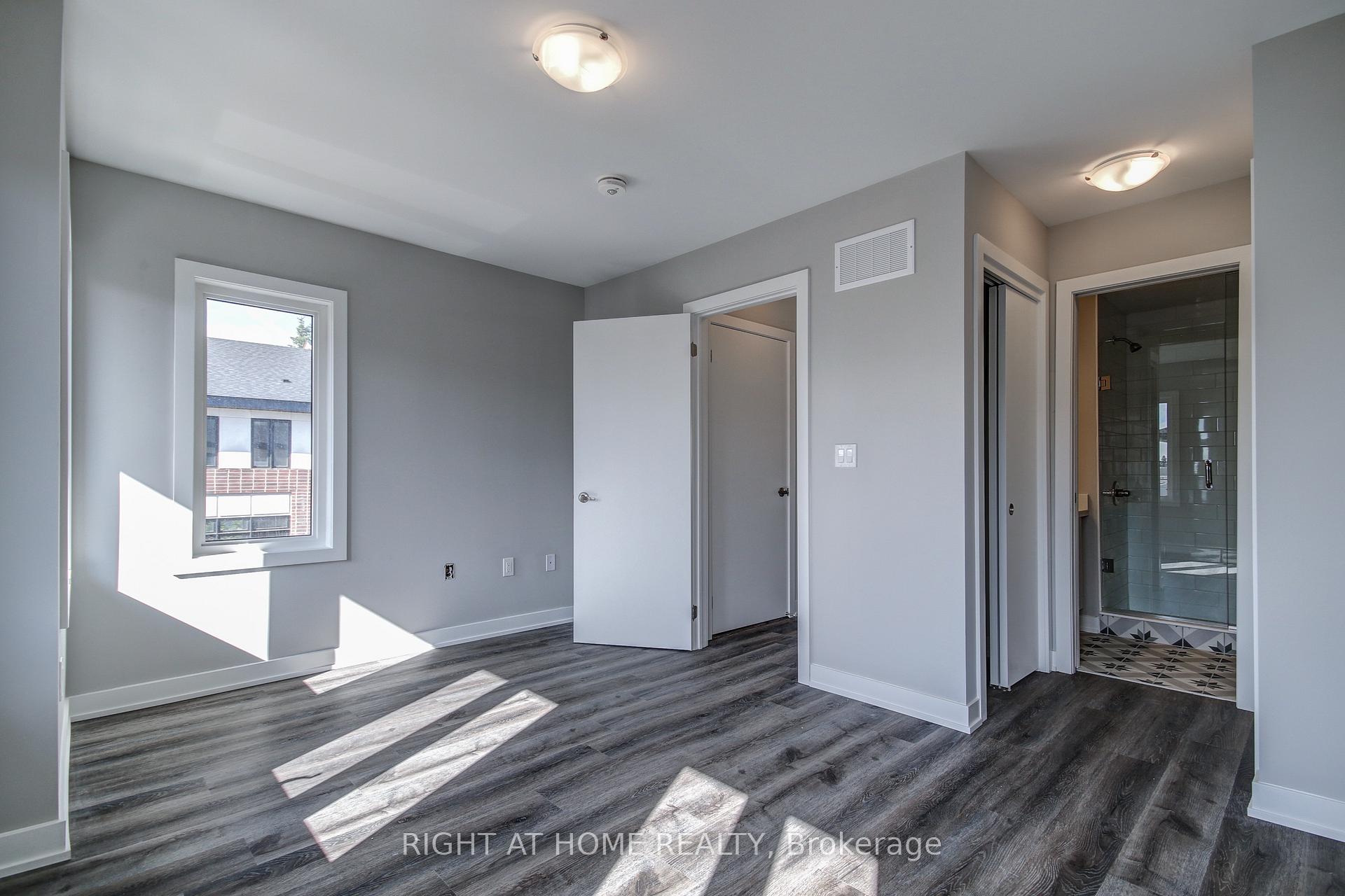 Photo 18 of Unit 13, 527 Shaver Road, Hamilton, Ancaster — HOMEH