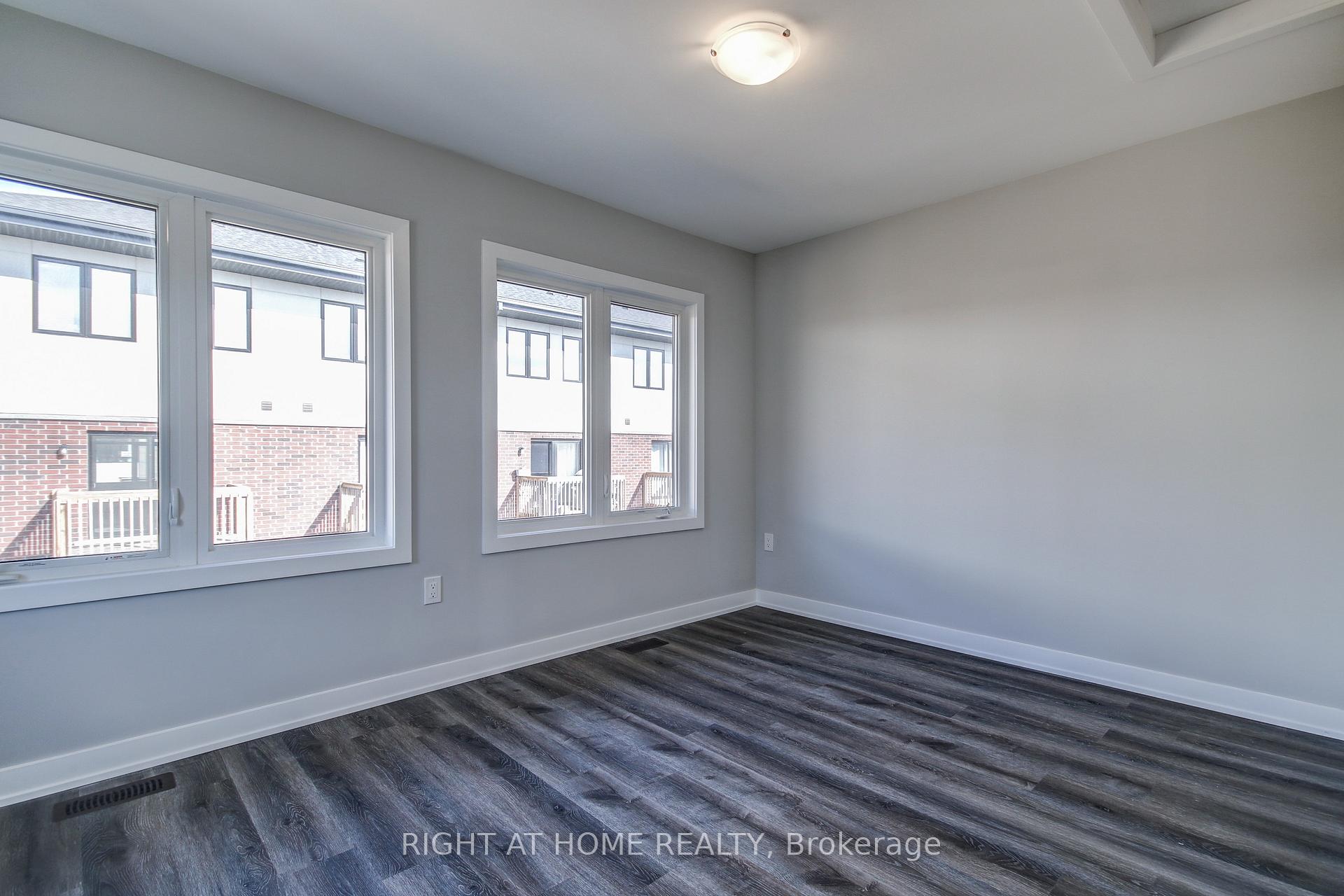 Photo 28 of Unit 13, 527 Shaver Road, Hamilton, Ancaster — HOMEH