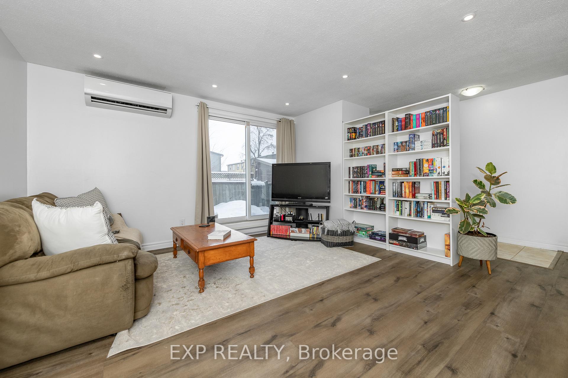 Photo 7 of Unit 33, 1250 Mcwatters Road, Ottawa, Queensway Terrace South/Ridgeview — HOMEH