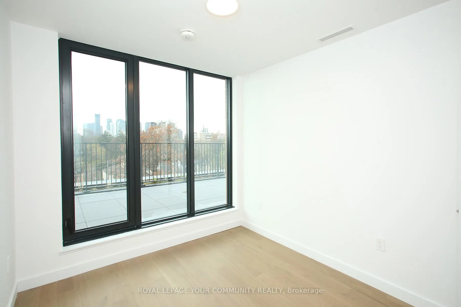 Photo 14 of Unit 702, 1720 Bayview Avenue, Toronto, Mount Pleasant East — HOMEH
