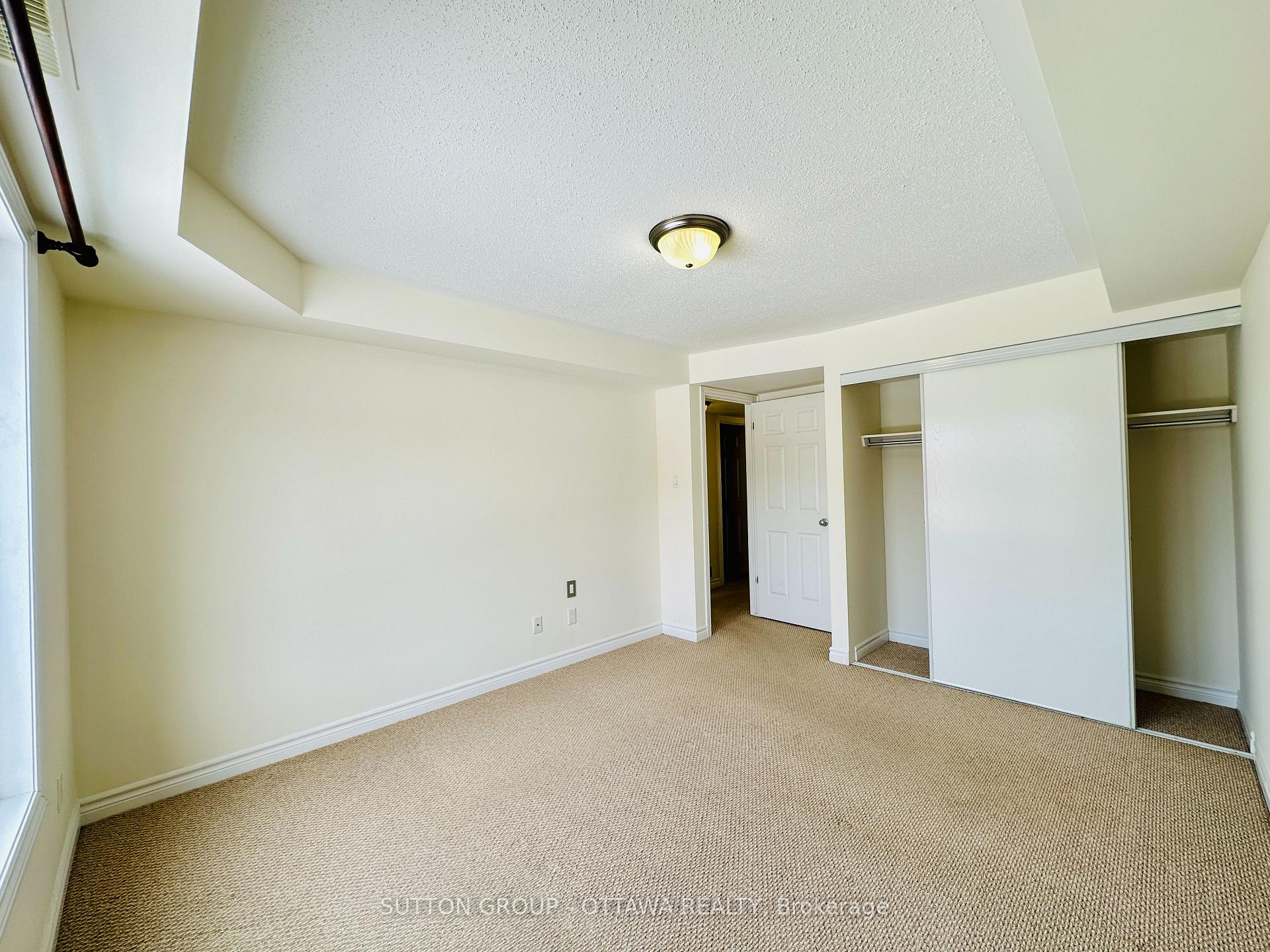 Photo 13 of Unit 4, 313 Cresthaven Drive, Ottawa, Barrhaven East — HOMEH