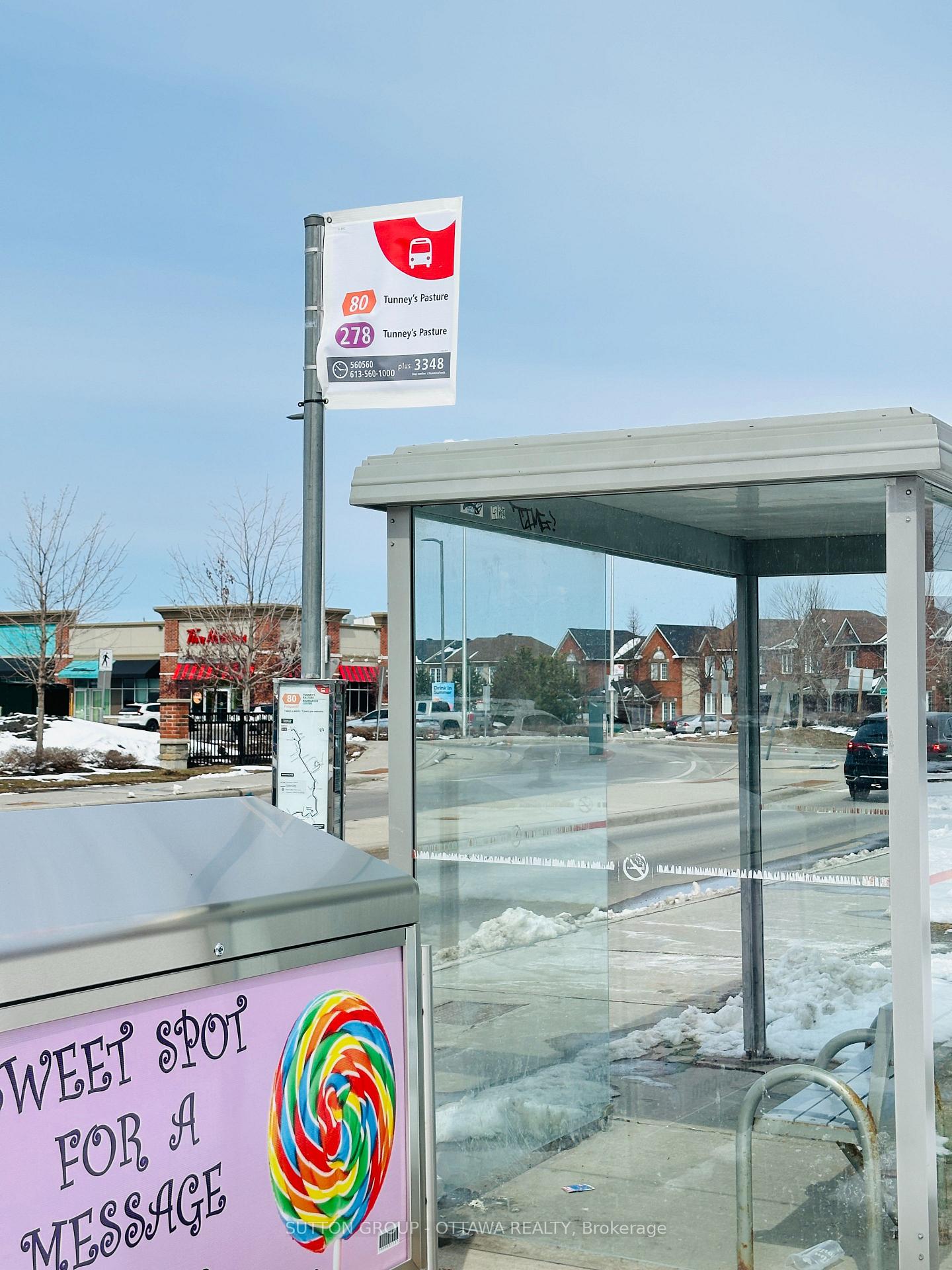 Photo 19 of Unit 4, 313 Cresthaven Drive, Ottawa, Barrhaven East — HOMEH