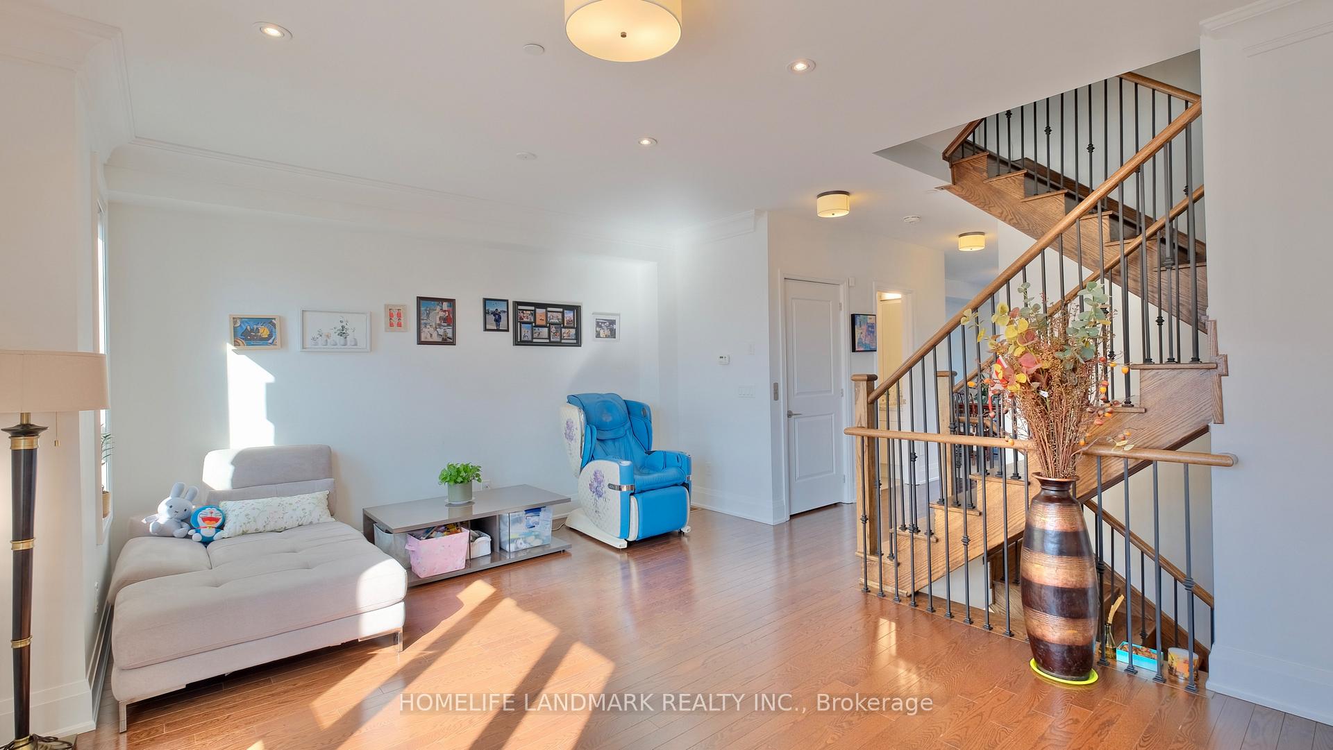 Photo 22 of 4006 Highway 7 E, Markham, Unionville — HOMEH