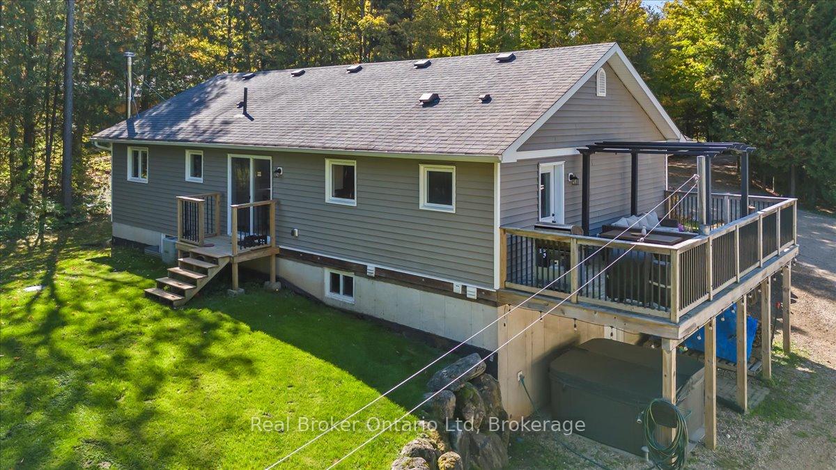 Photo 5 of 596321 Concession 10, Chatsworth — HOMEH