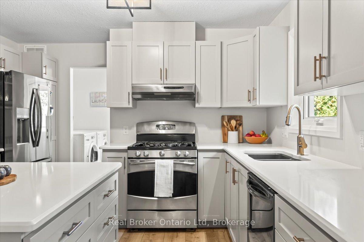 Photo 16 of 596321 Concession 10, Chatsworth — HOMEH