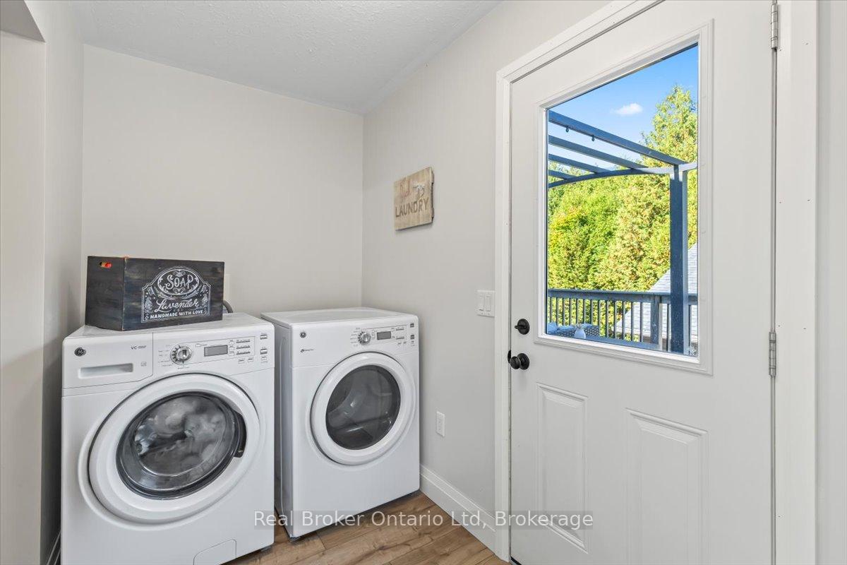 Photo 18 of 596321 Concession 10, Chatsworth — HOMEH