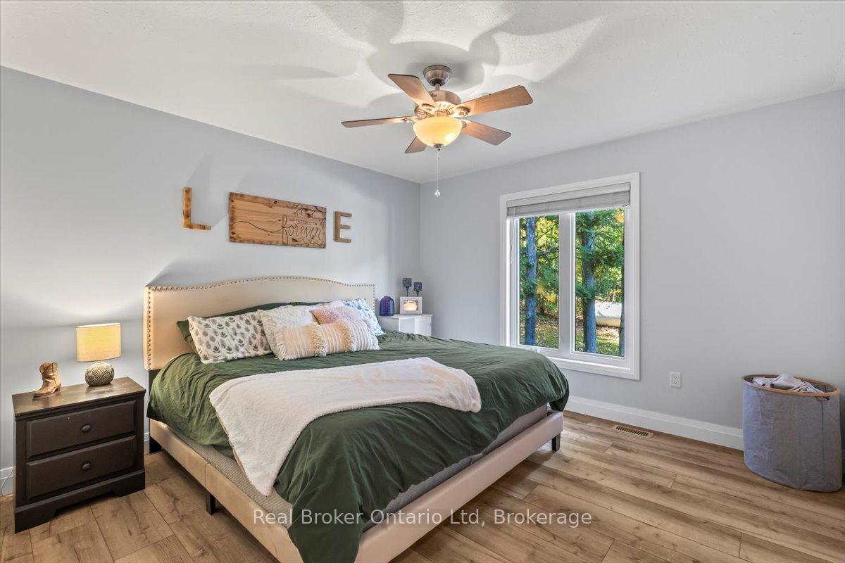 Photo 23 of 596321 Concession 10, Chatsworth — HOMEH