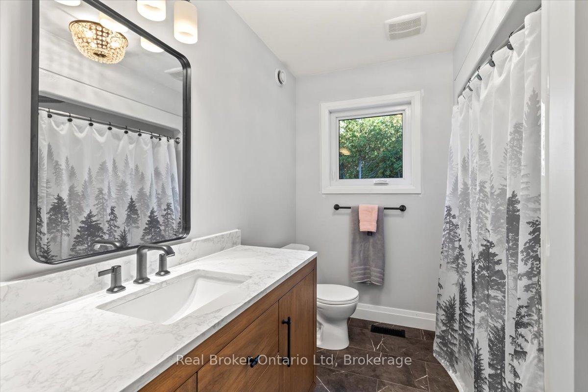 Photo 24 of 596321 Concession 10, Chatsworth — HOMEH