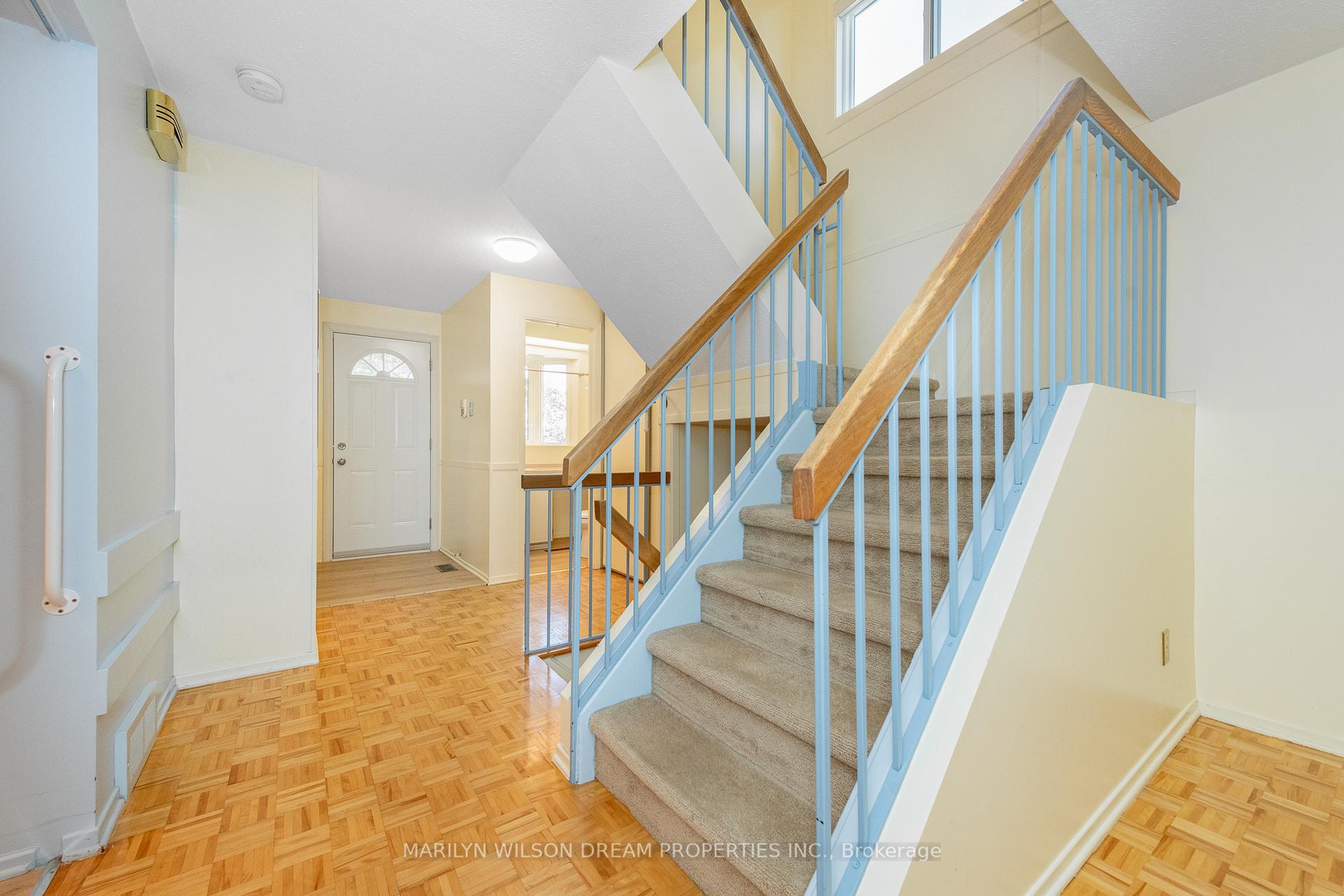 Photo 6 of 1087 Des Ormes Place, Ottawa, Convent Glen North — HOMEH