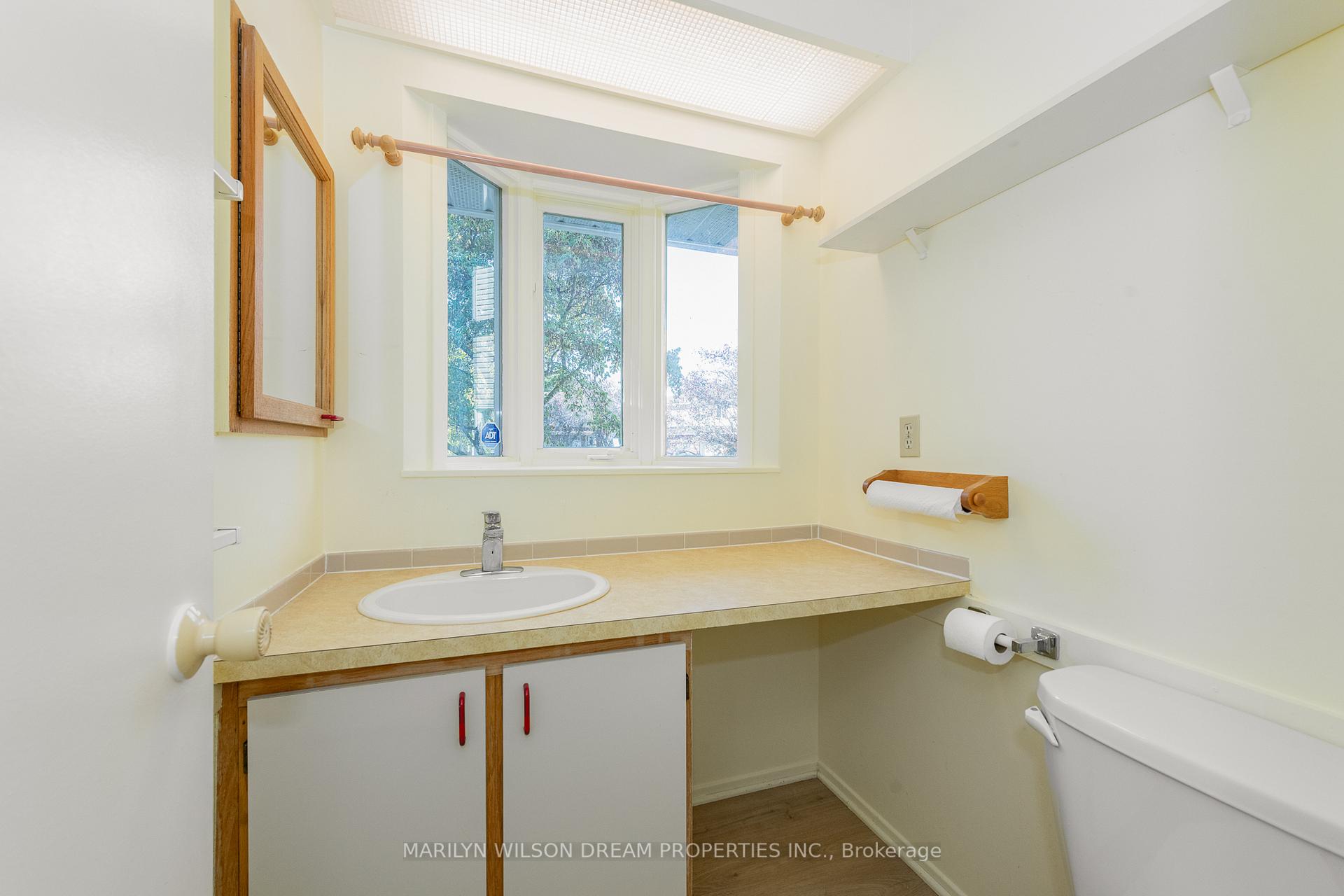 Photo 7 of 1087 Des Ormes Place, Ottawa, Convent Glen North — HOMEH