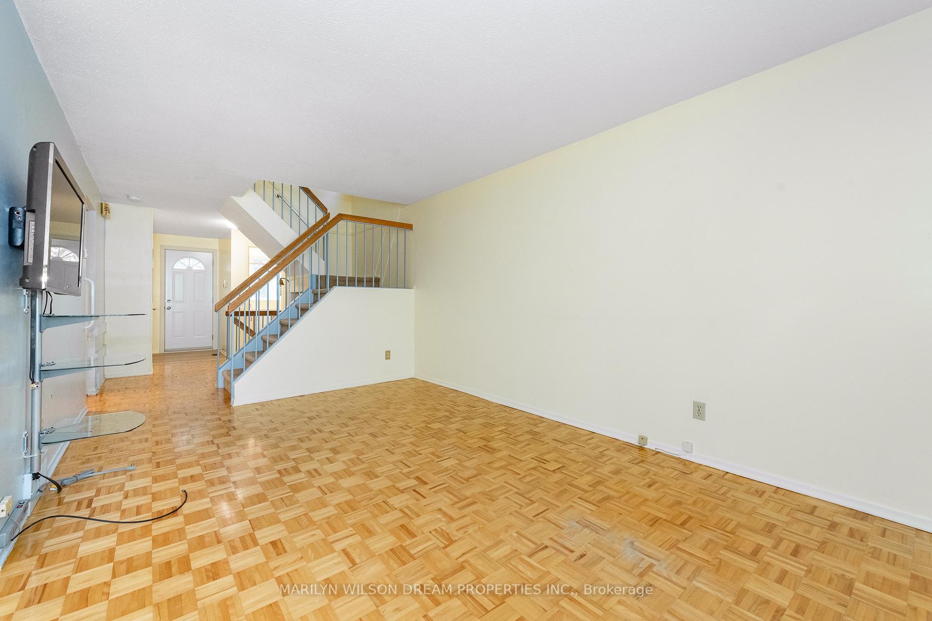 Photo 19 of 1087 Des Ormes Place, Ottawa, Convent Glen North — HOMEH