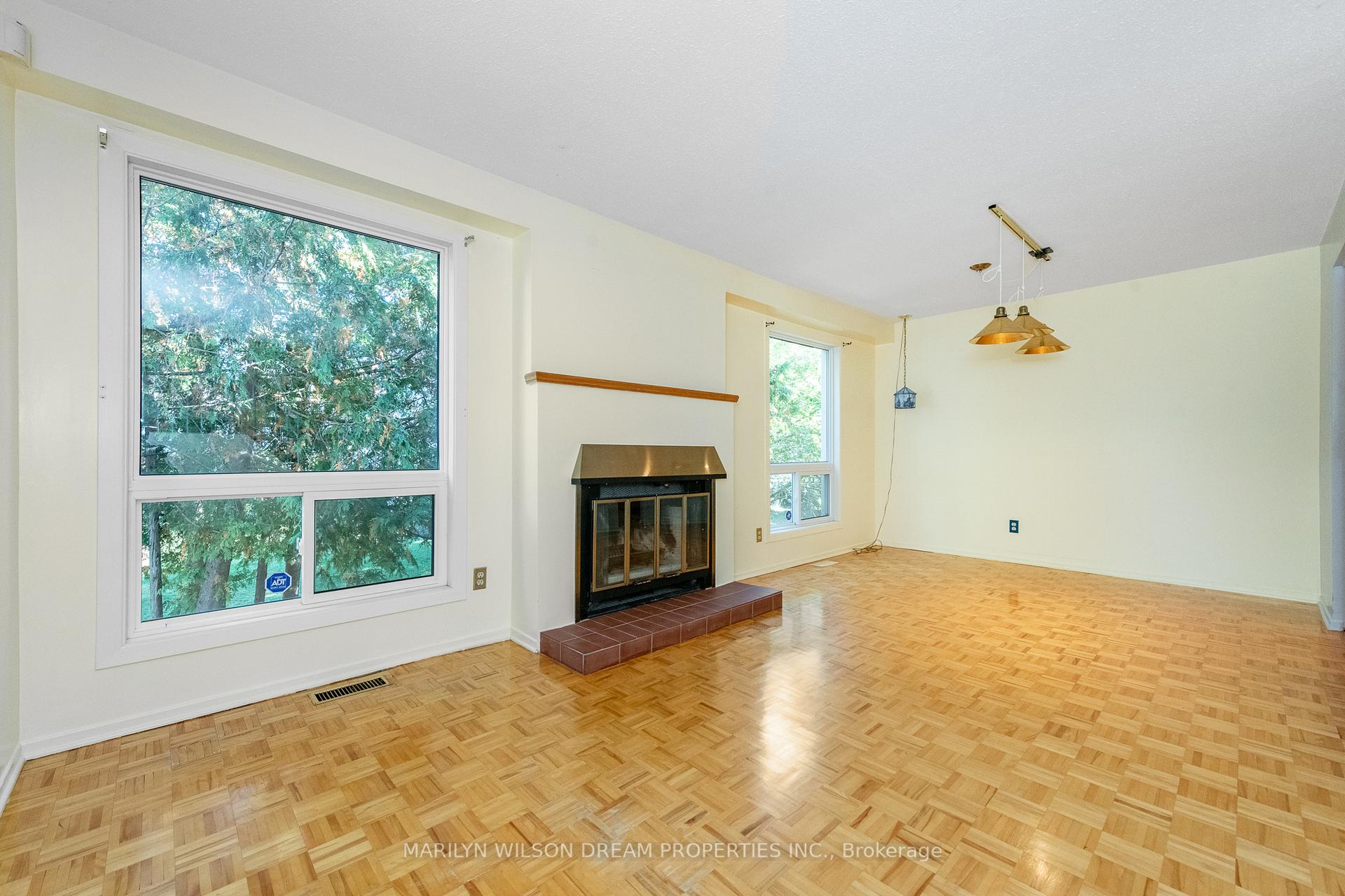 Photo 21 of 1087 Des Ormes Place, Ottawa, Convent Glen North — HOMEH