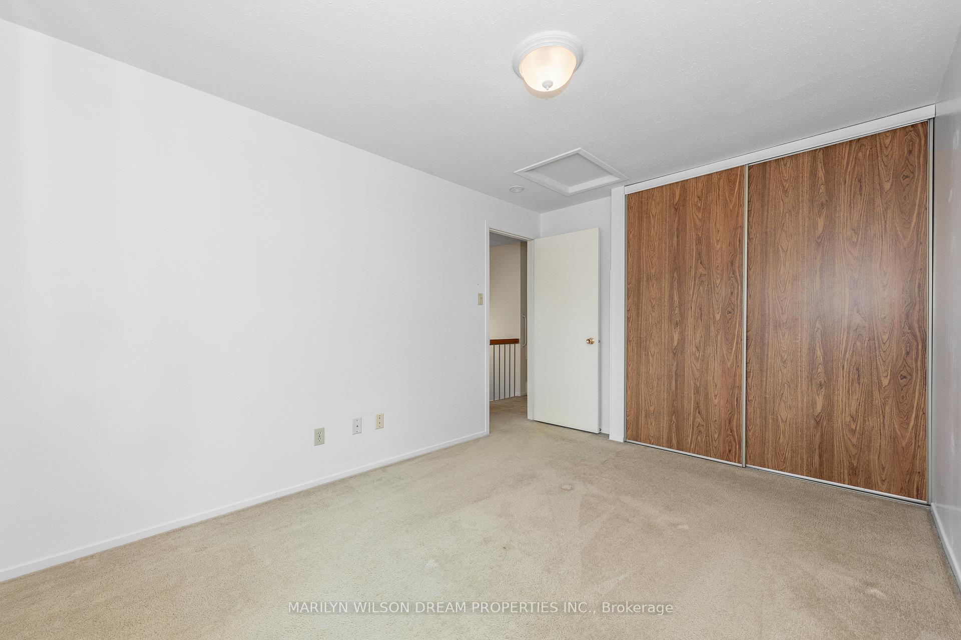 Photo 34 of 1087 Des Ormes Place, Ottawa, Convent Glen North — HOMEH