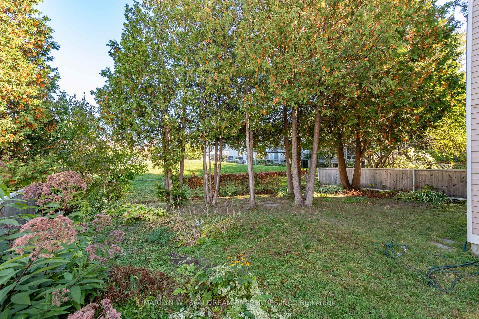 Photo 42 of 1087 Des Ormes Place, Ottawa, Convent Glen North — HOMEH