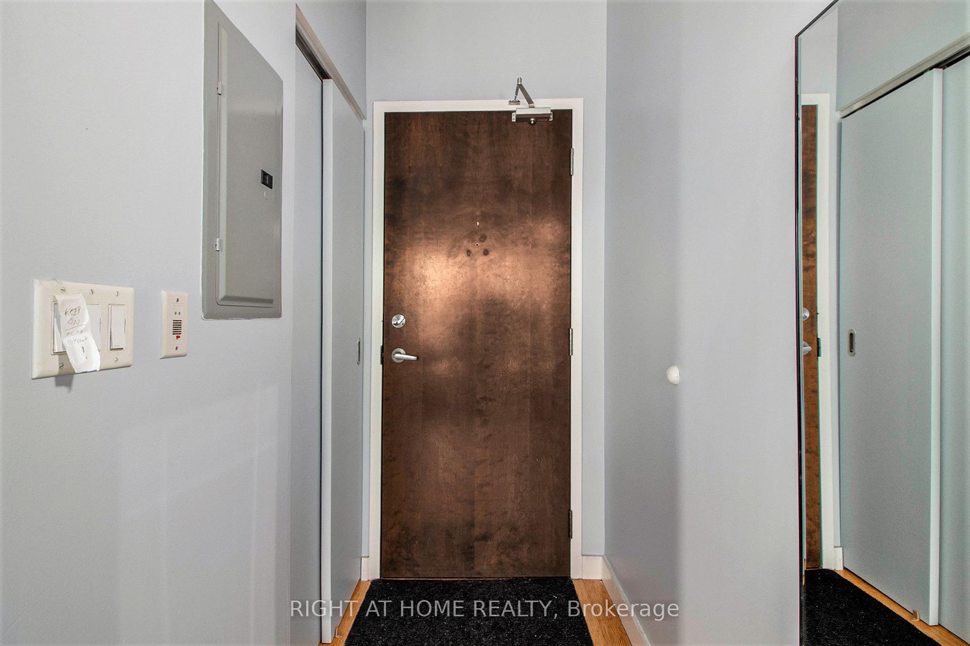 Photo 4 of Unit 1102, 179 George Street N, Ottawa, Lower Town/Byward Market — HOMEH