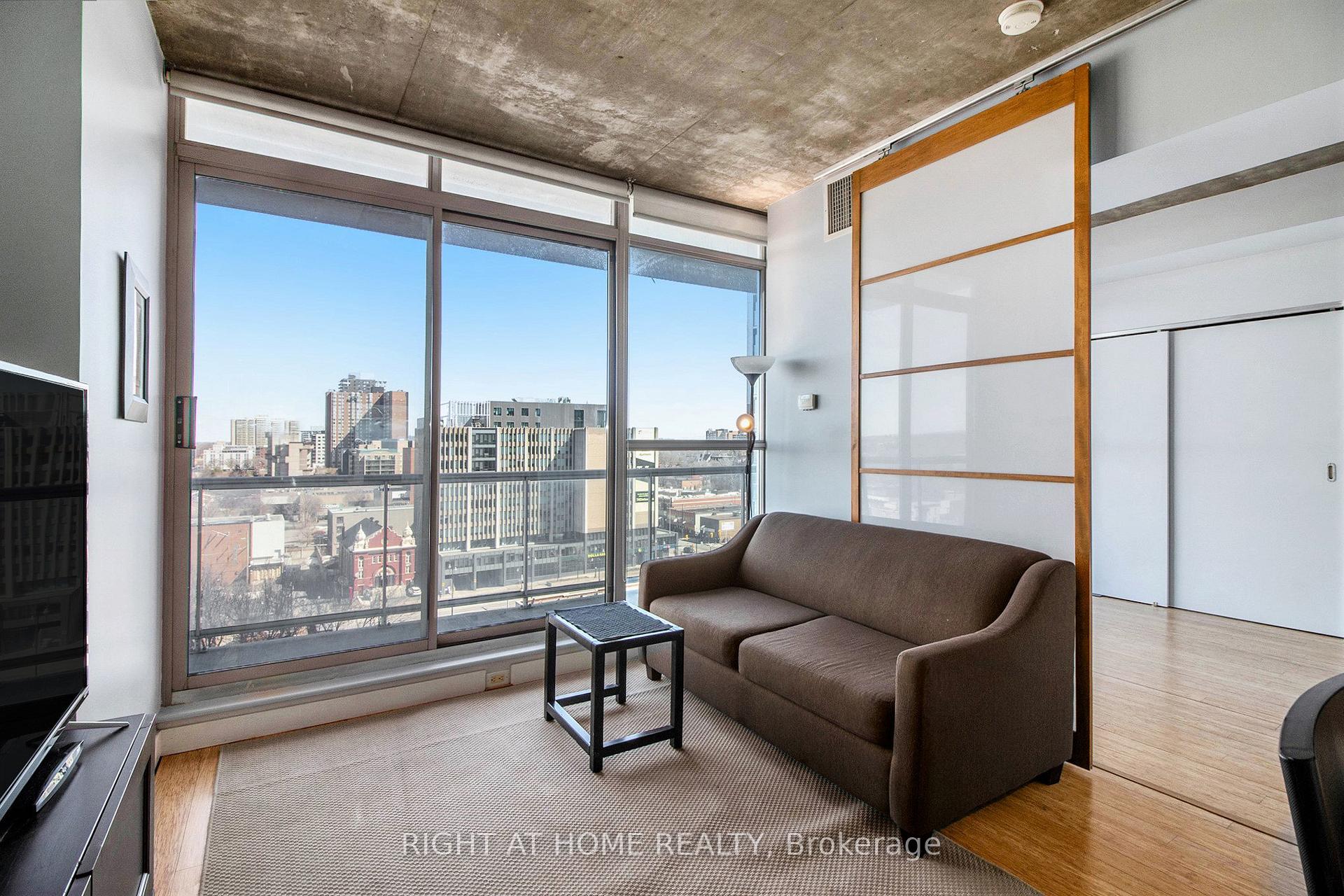 Photo 5 of Unit 1102, 179 George Street N, Ottawa, Lower Town/Byward Market — HOMEH