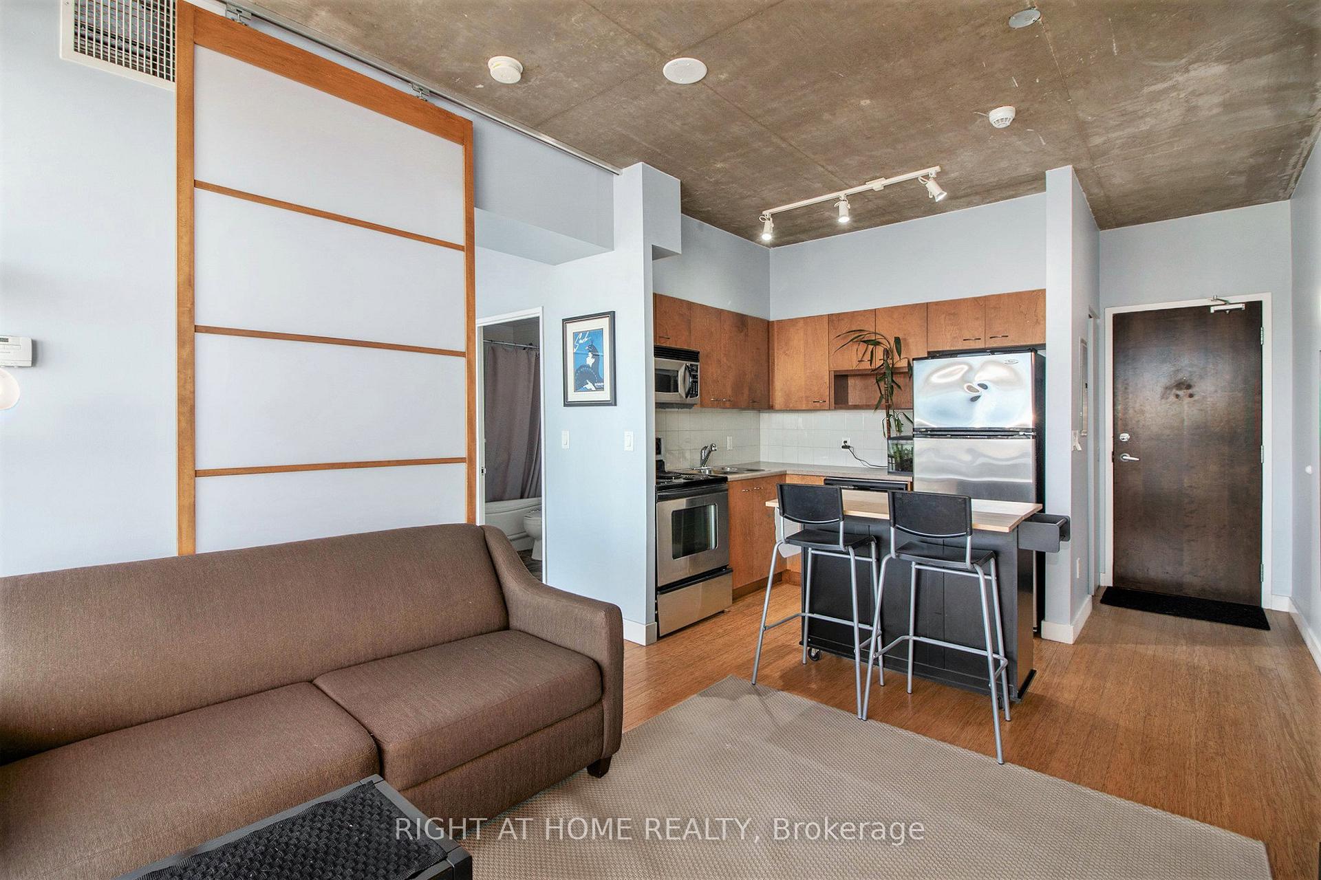 Photo 6 of Unit 1102, 179 George Street N, Ottawa, Lower Town/Byward Market — HOMEH