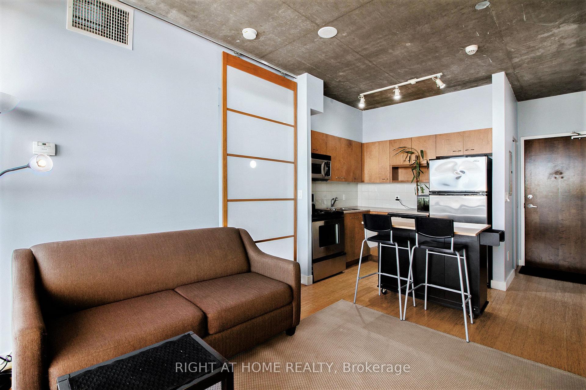 Photo 8 of Unit 1102, 179 George Street N, Ottawa, Lower Town/Byward Market — HOMEH