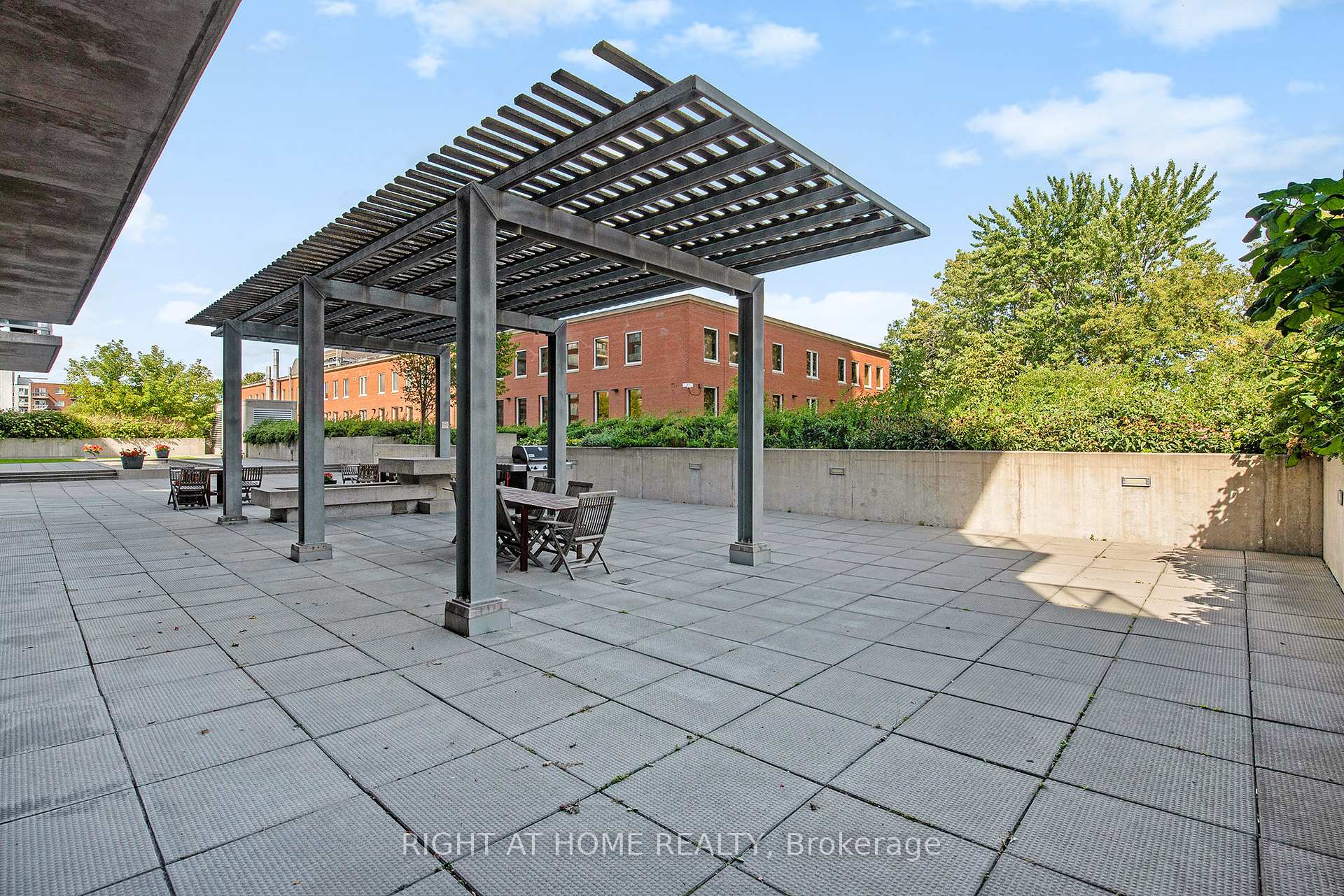 Photo 33 of Unit 1102, 179 George Street N, Ottawa, Lower Town/Byward Market — HOMEH