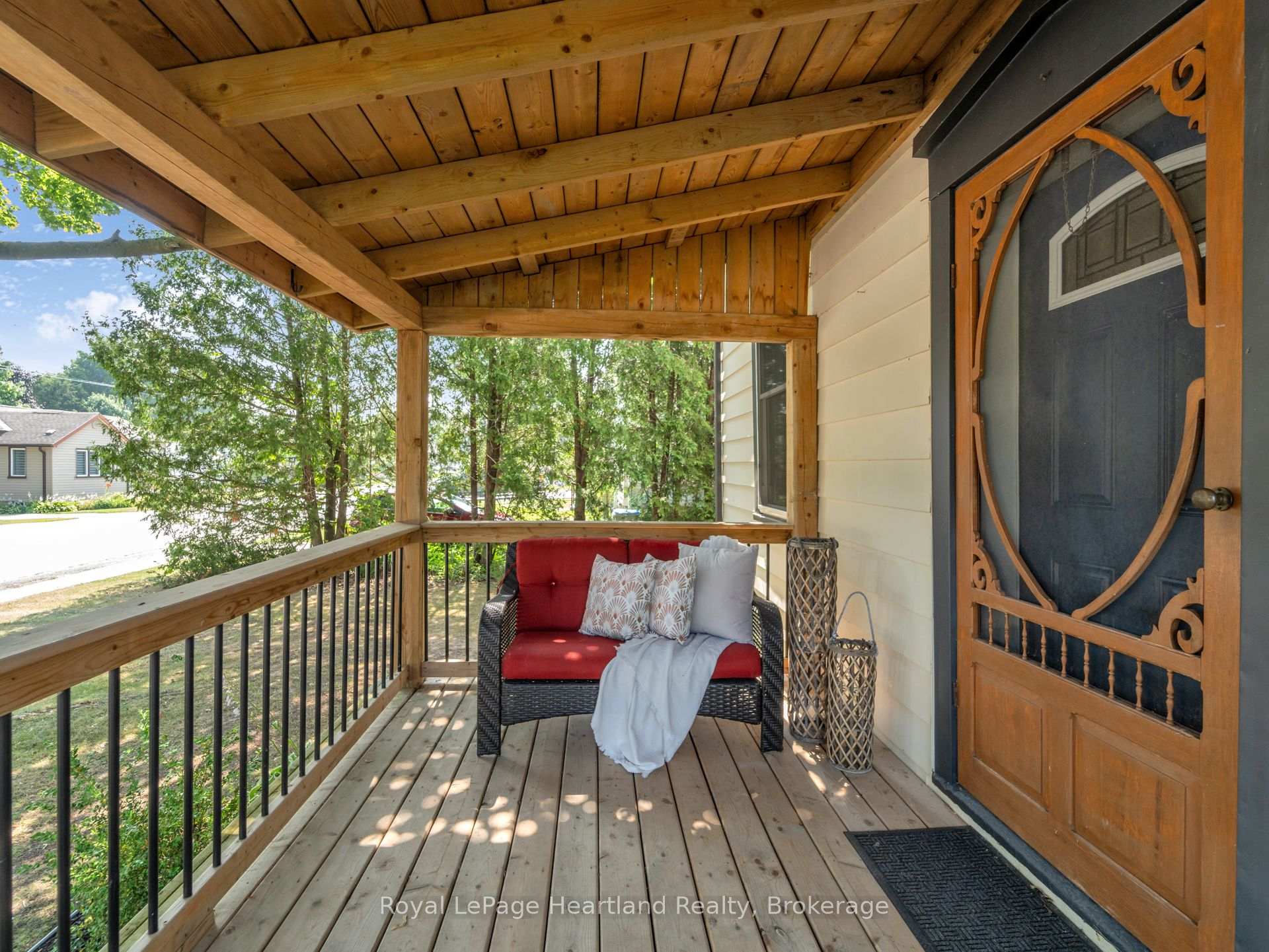 Photo 6 of 134 Wellington Street, Central Huron, Clinton — HOMEH