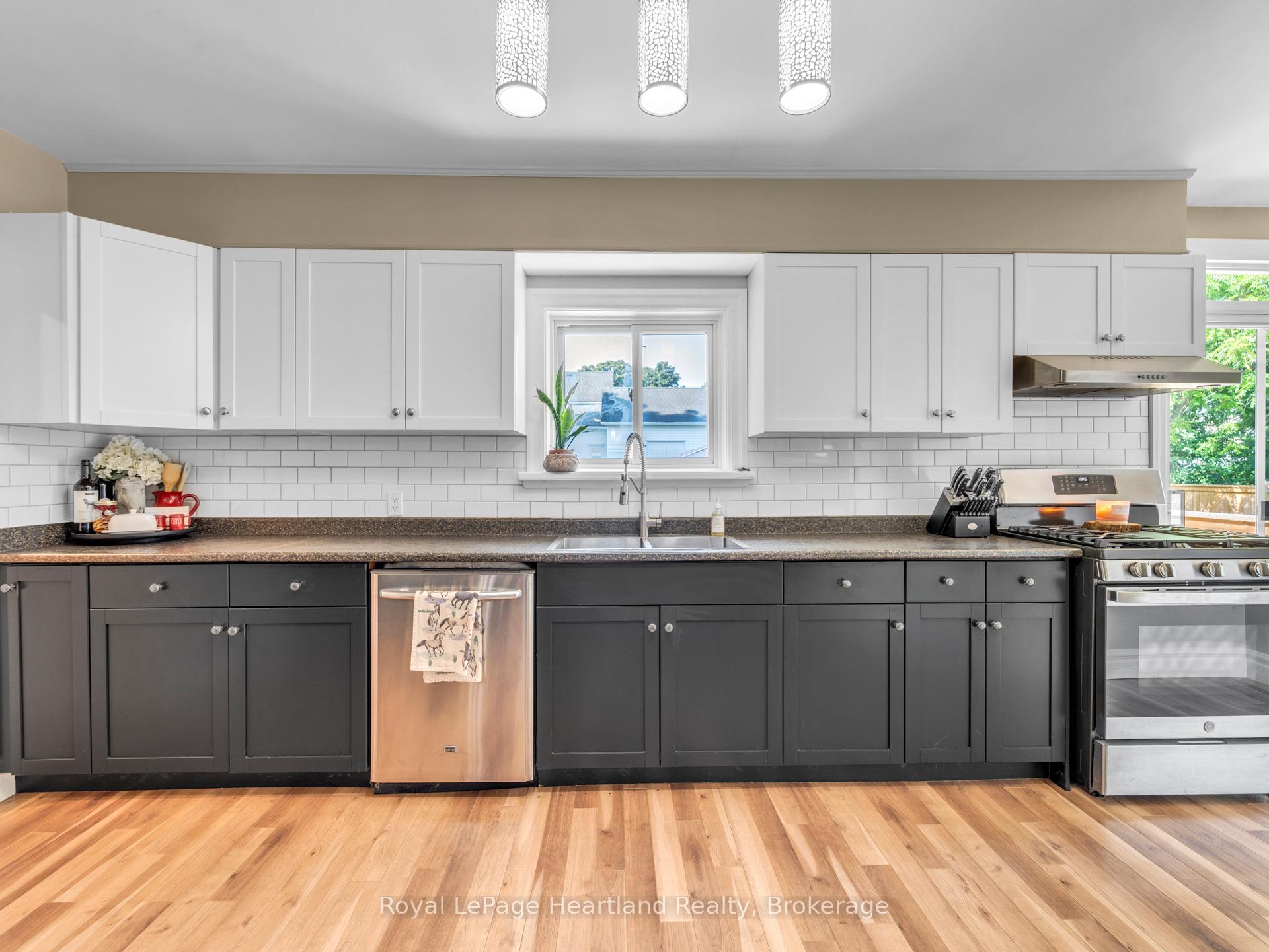 Photo 13 of 134 Wellington Street, Central Huron, Clinton — HOMEH
