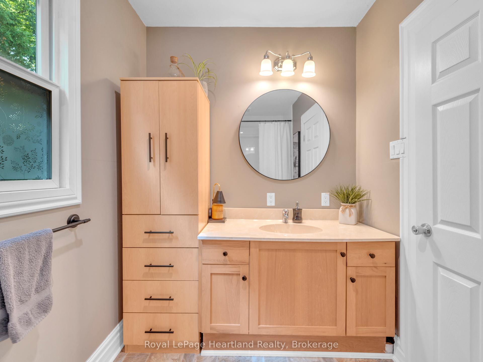 Photo 27 of 134 Wellington Street, Central Huron, Clinton — HOMEH
