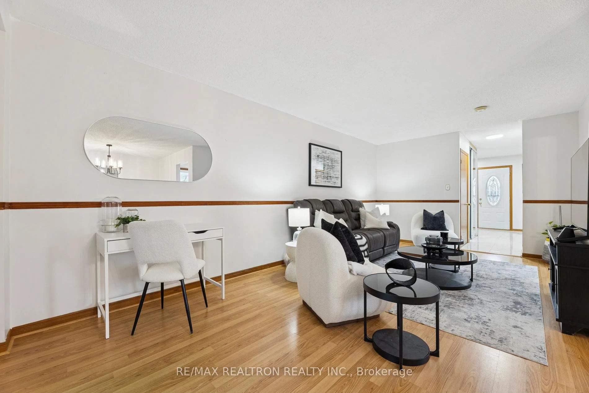 Photo 7 of 1461 Nash Road, Clarington, Courtice — HOMEH