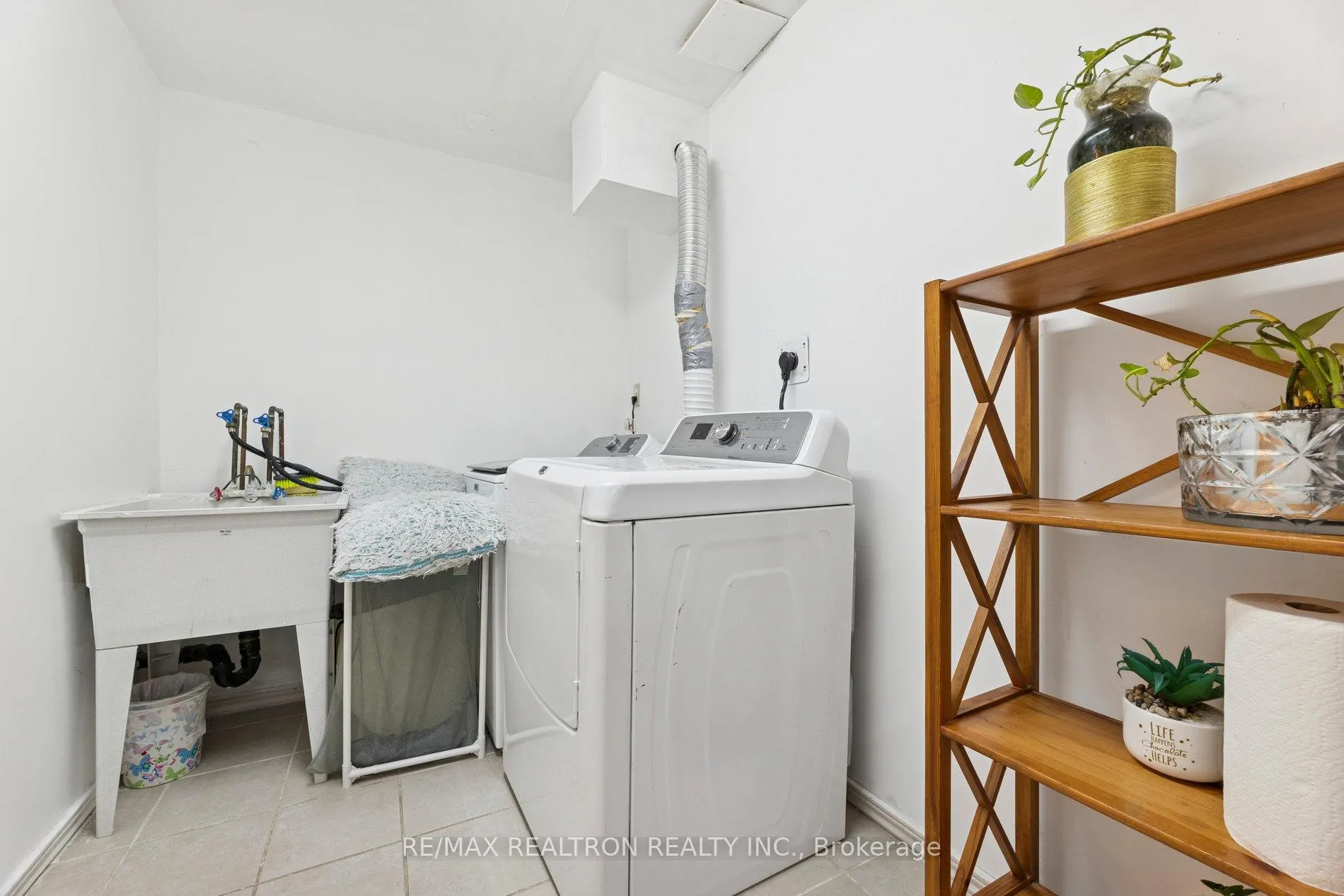 Photo 28 of 1461 Nash Road, Clarington, Courtice — HOMEH