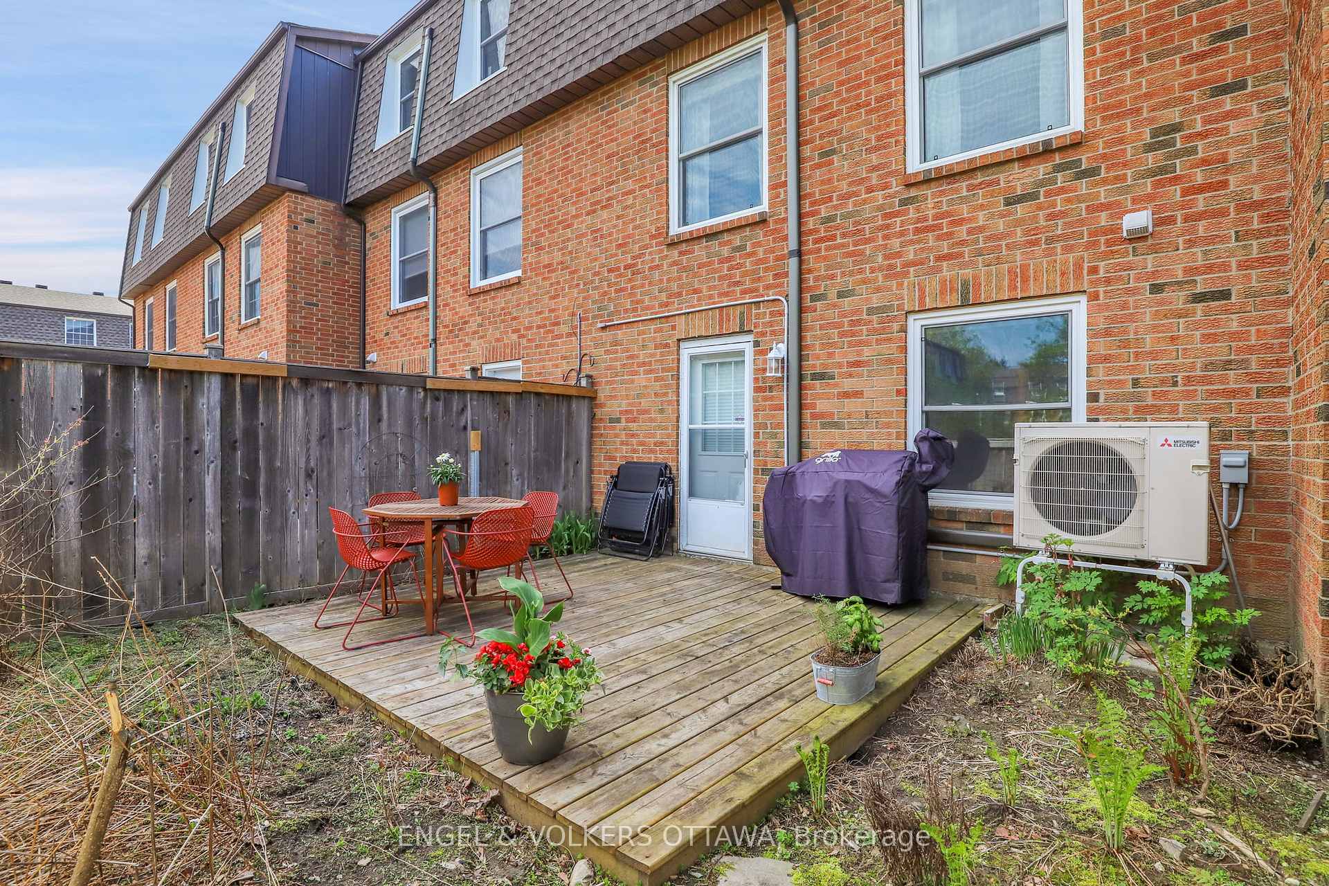 Photo 32 of 1089 Borden Side Road, Ottawa, Carleton Heights — HOMEH